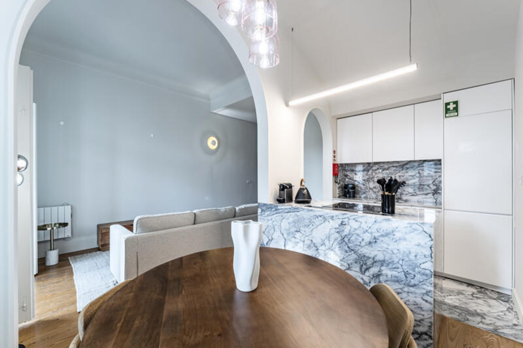 Apartment in Porto with Spacious Terrace