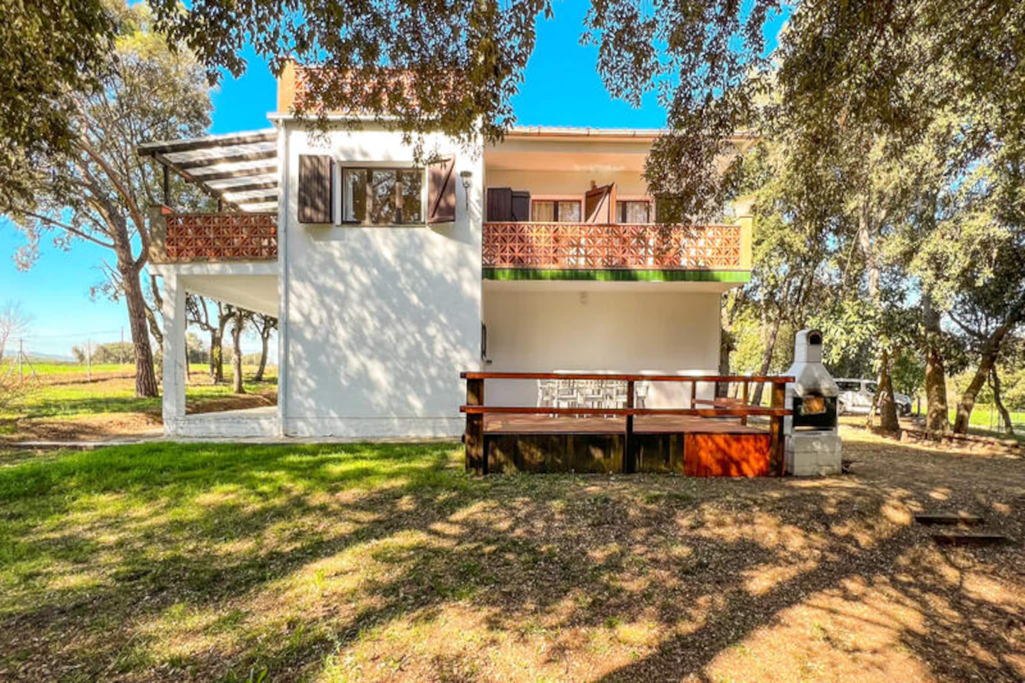 House in Girona with private pool & garden