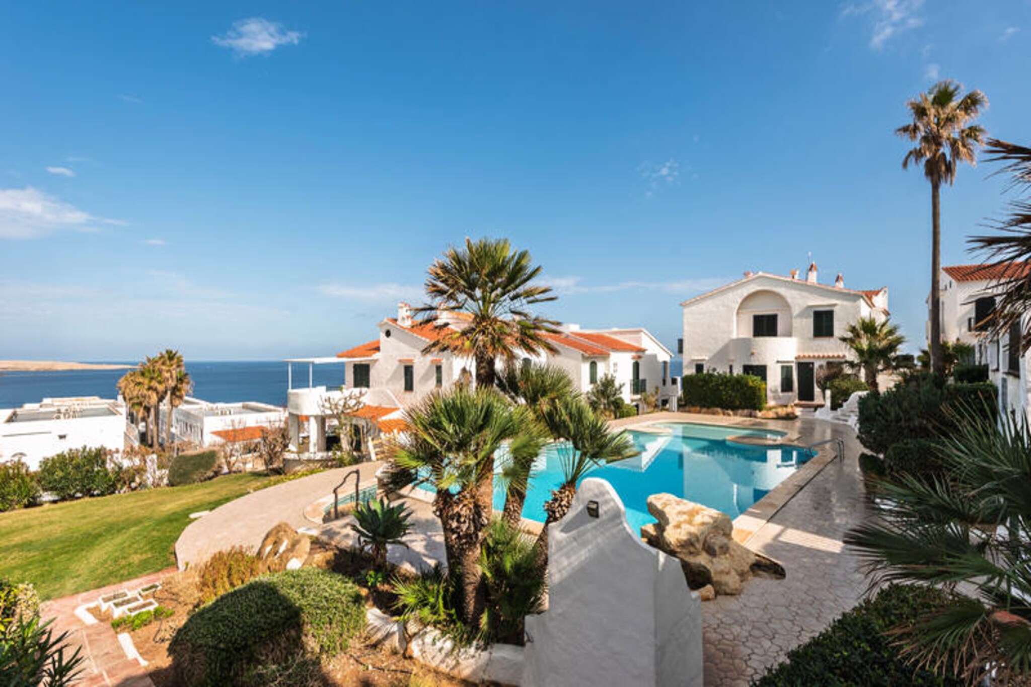 Apartment in Aldeamar with Sea Views
