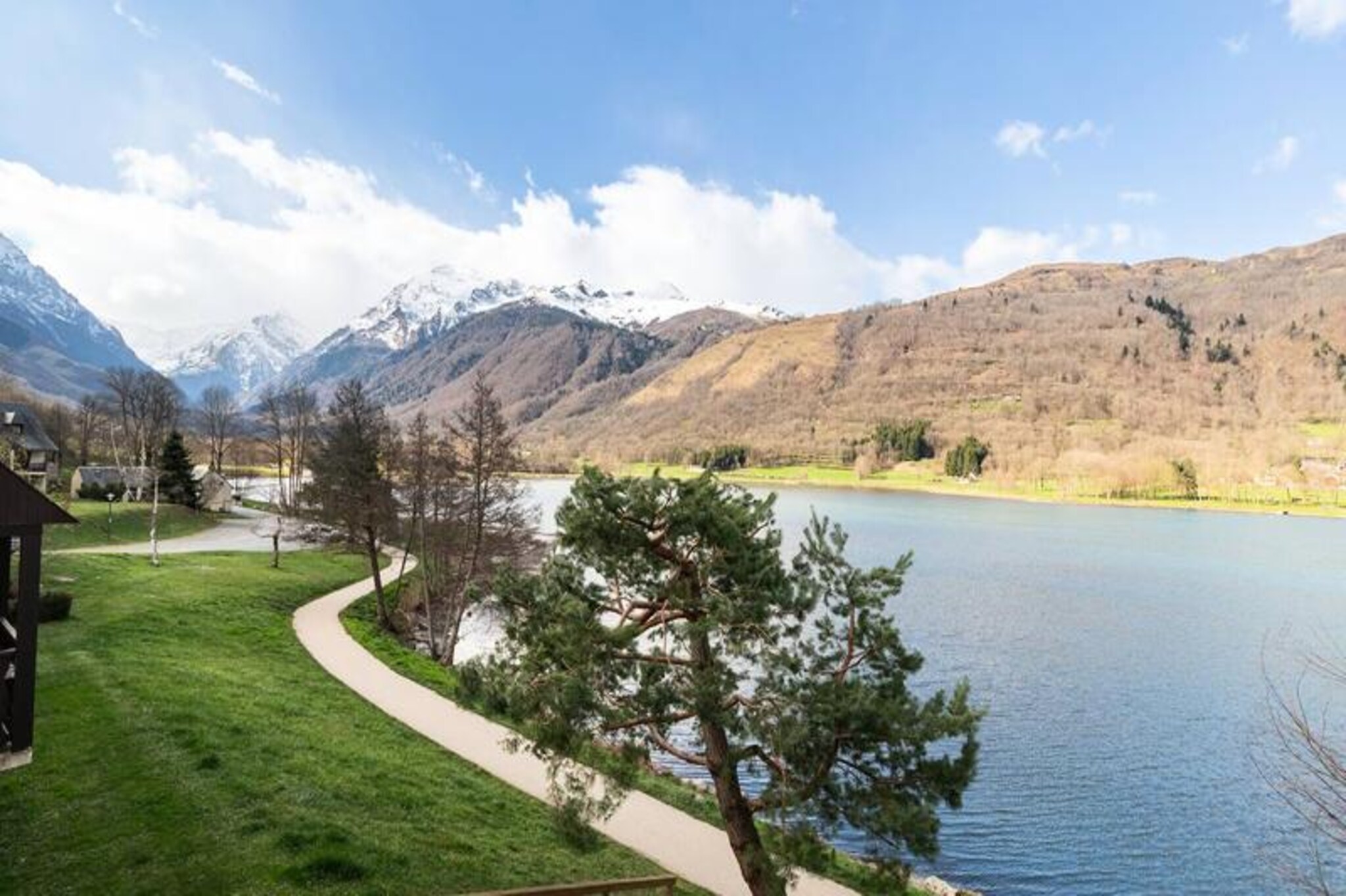Holiday Home in Loudenvielle by the Lake