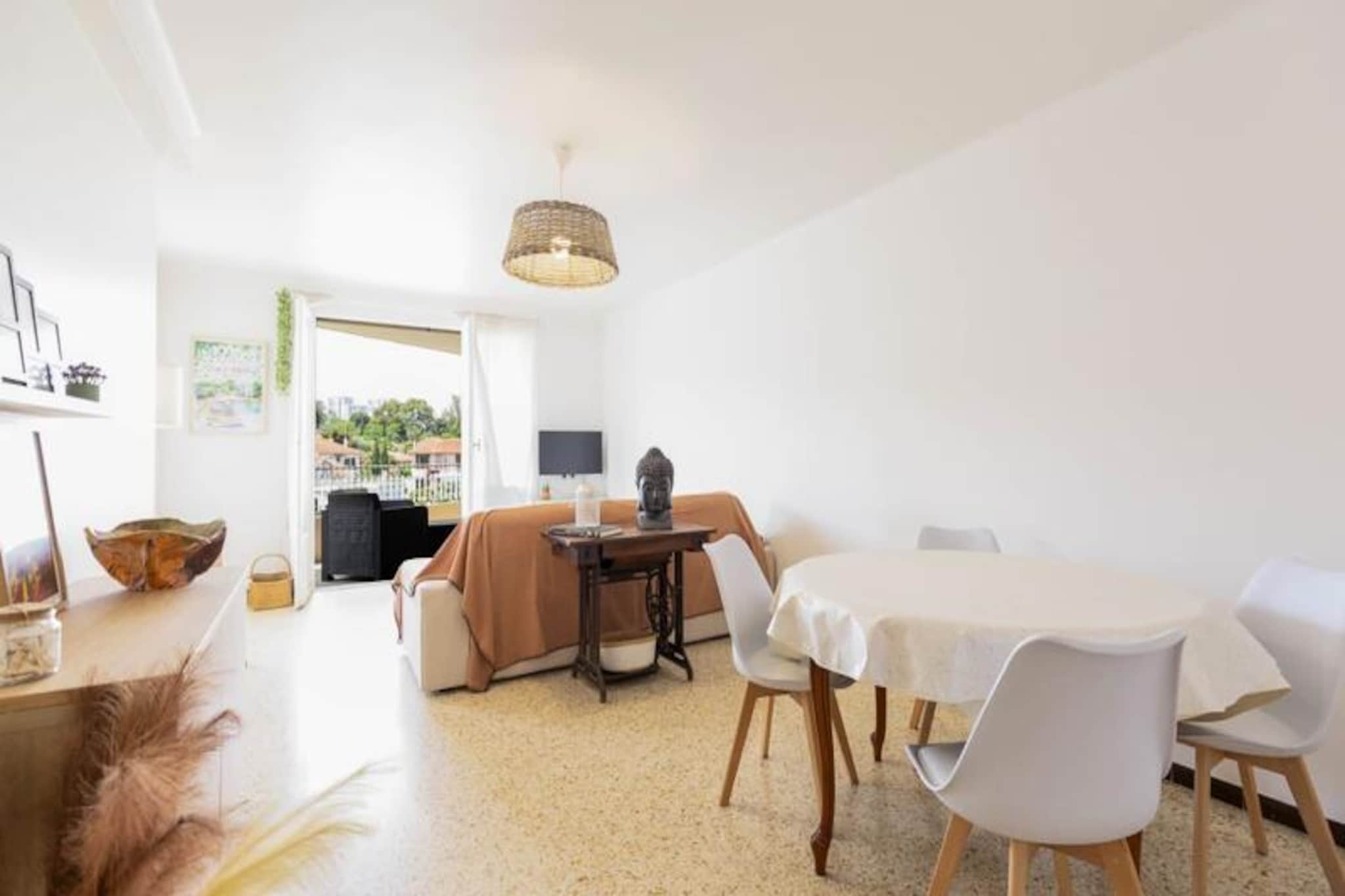 Apartment in Antibes near Ponteil Beach