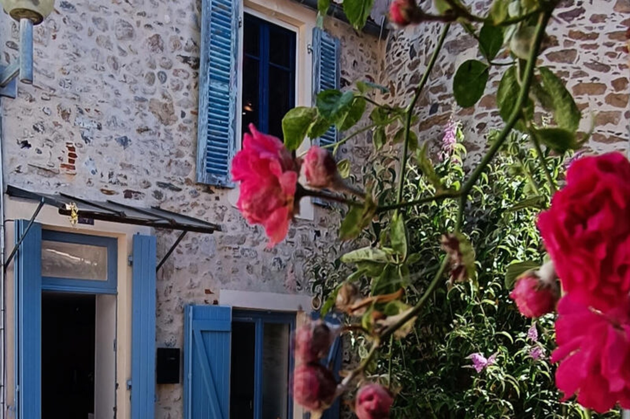 In the heart of the charming fishing district of La Chaume, this delightful one-bedroom apartment offers a perfect blend of coastal charm and modern convenience. Just 50 meters from the iconic Vendée Globe Channel, it invites you to immerse yourself in the vibrant maritime atmosphere of Les Sables-d'Olonne. Whether you're strolling through the quaint alleyways or enjoying the fresh sea breeze, this location is a haven for those seeking relaxation and inspiration. \n\nThe apartment has been thoughtfully renovated to provide a cozy retreat for up to three guests (ideal for two adults and one child over 12). The bright living room doubles as a dining area and features a single sofa bed, while the fully equipped kitchen makes meal preparation a breeze. The separate bedroom offers a peaceful night's sleep, and the modern bathroom includes a shower, washing machine, and dryer for added convenience. Fiber optic Wi-Fi ensures seamless connectivity, making this an excellent choice for teleworking. \n\nStep outside, and you'll find everything you need within walking distance. A grocery store is just 50 meters away, and the nearby boat shuttle provides easy access to the main beach and town center. Explore local markets, indulge in fresh seafood at nearby restaurants, or rent a bike to discover the scenic coastline. Public transport is conveniently close, and the train station is just a short bus ride away, making your arrival and departure stress-free. \n\nWhether you're here for a romantic getaway, a peaceful work retreat, or to explore the rich history and culture of Les Sables-d'Olonne, this apartment offers a welcoming base to create unforgettable memories. With its unbeatable location and thoughtful amenities, it’s a place where the charm of La Chaume meets the comforts of home.