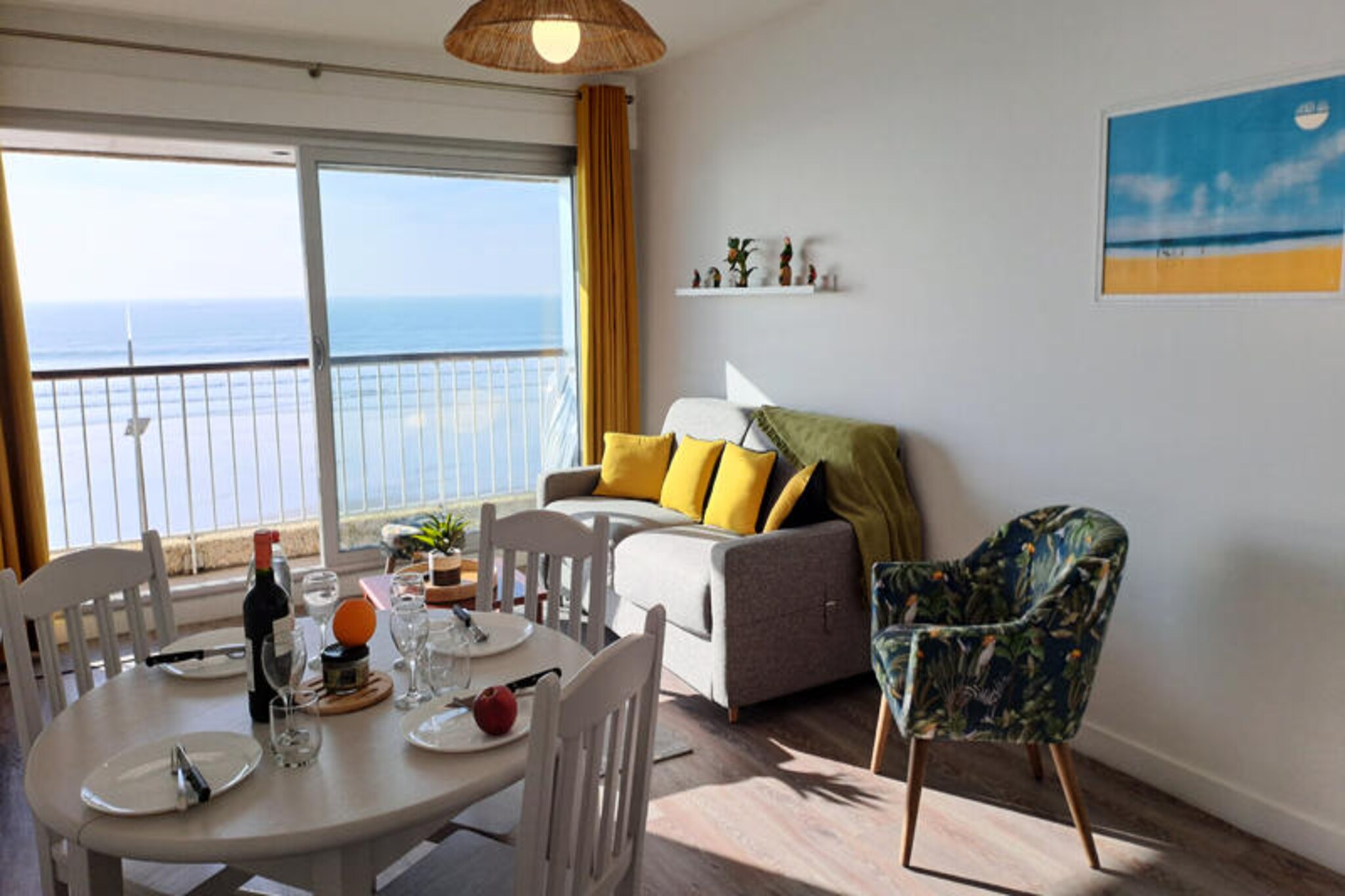 Apartment in Les Sables d'Olonne Bay View