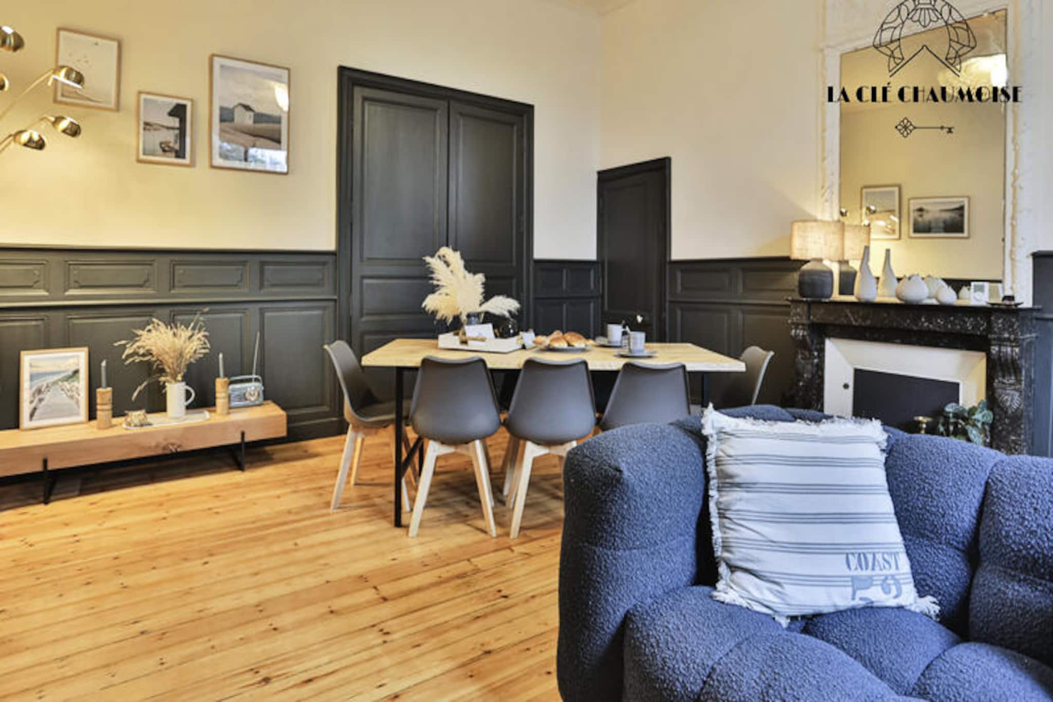 Step into timeless elegance and coastal charm with this exquisite 93m² Haussmann-style apartment, located just 45 meters from the iconic Grande Plage in the heart of Les Sables-d'Olonne. This unique property, nestled in a historic villa, offers the perfect blend of refined sophistication and seaside relaxation, making it an ideal retreat for families or small groups seeking an unforgettable getaway. Imagine waking up to the sound of waves and stepping out to explore the vibrant streets of this charming coastal town.
The apartment boasts a harmonious mix of period charm and modern amenities. The main living space features a bright and inviting living room, a fully equipped kitchen, and two connecting bedrooms with plush bedding for restful nights. A separate one-bedroom apartment with its own kitchenette and bathroom provides additional privacy, making it perfect for multi-generational stays or couples traveling together. The private terrace invites you to savor moments of tranquility by the sea, while the basement offers convenient storage for bicycles or surfboards. High-speed Wi-Fi, a washing machine, dishwasher, and other thoughtful touches ensure your stay is as comfortable as it is stylish.
Located in the vibrant heart of Les Sables-d'Olonne, everything you need is within easy reach. Stroll to the Grande Plage for sunbathing and water sports, explore the bustling fishing port and local markets, or indulge in the town’s array of restaurants, bars, and shops. The nearby casino and scenic embankment walks add to the allure of this lively destination.
Whether you’re here to relax on the beach, immerse yourself in the local culture, or simply unwind in a stunning setting, this apartment offers a truly exceptional base for your holiday. Let the charm of Les Sables-d'Olonne and the elegance of this Haussmann-style retreat create memories you’ll cherish forever.