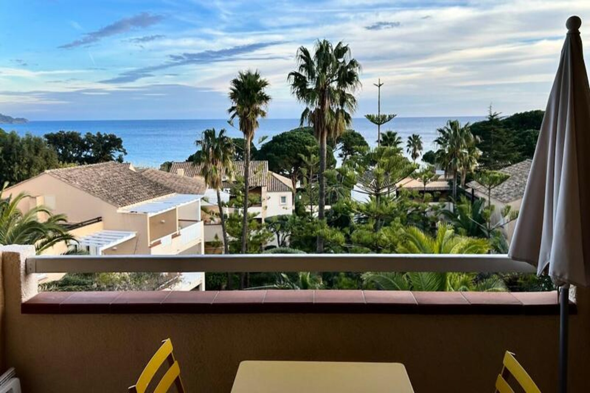 Apartment in Pramousquier with Sea View