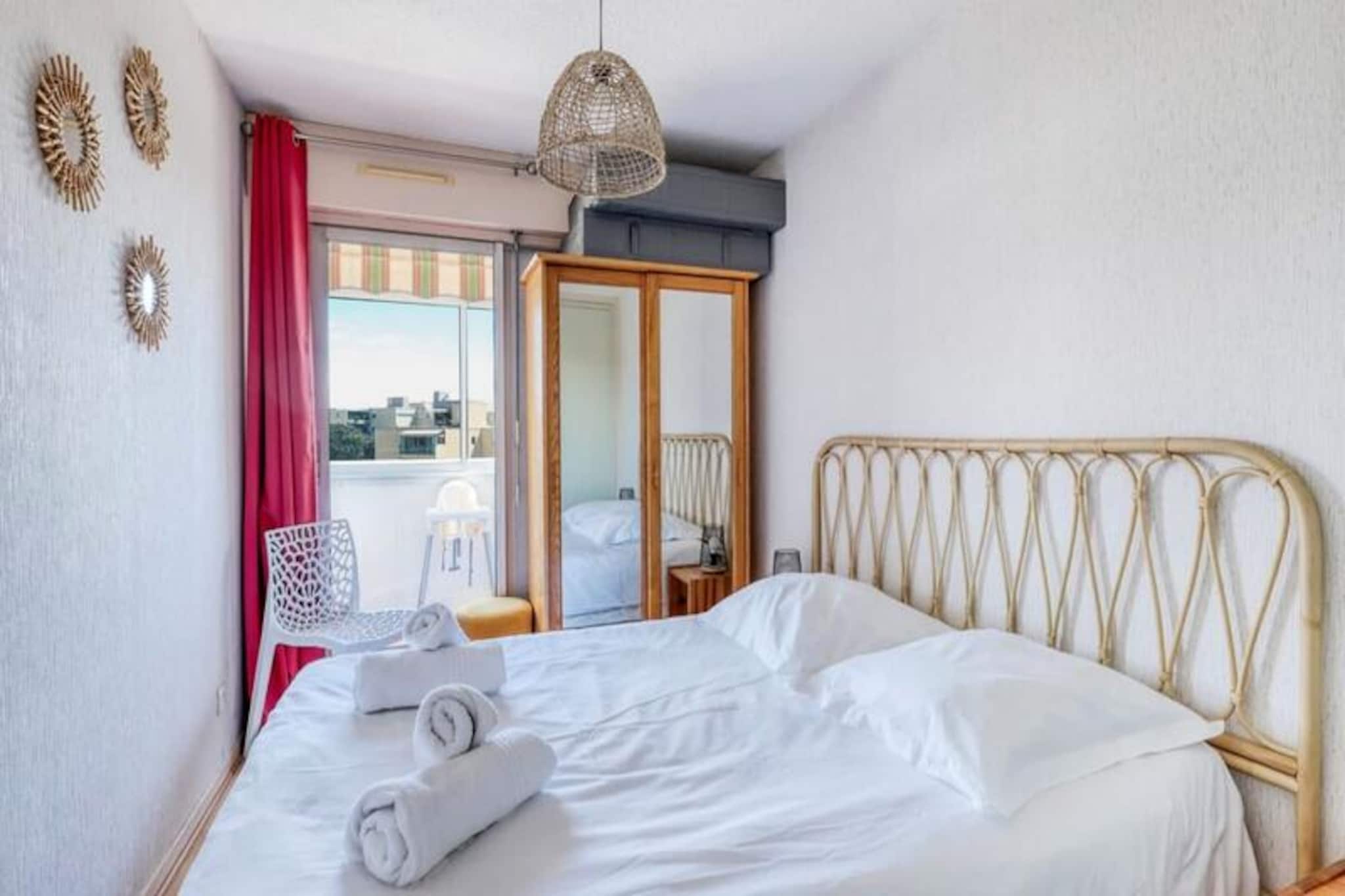 Apartment in Le Lavandou near Beach