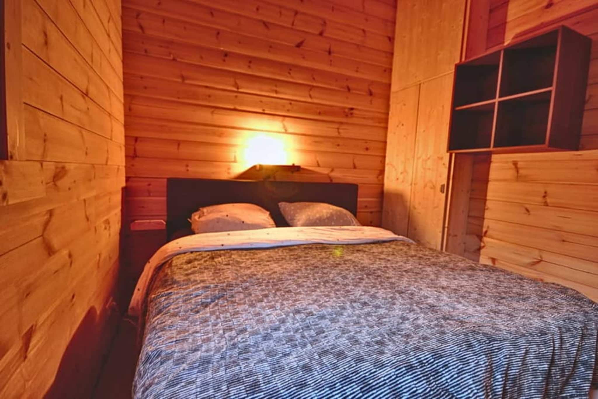 Ardennes Chalet with Balcony, Sauna
