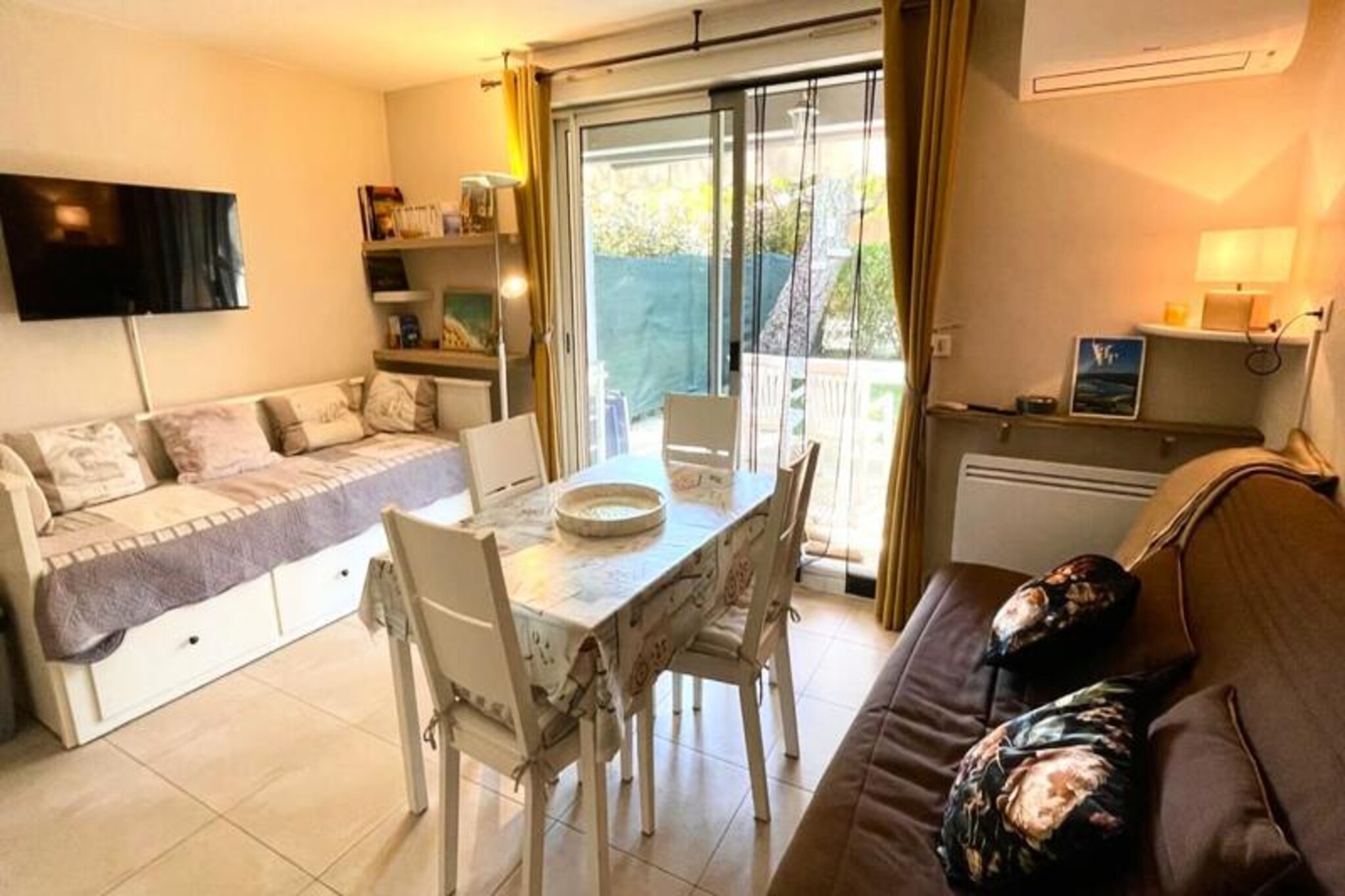 Apartment in Cavalière with Pool & Garden