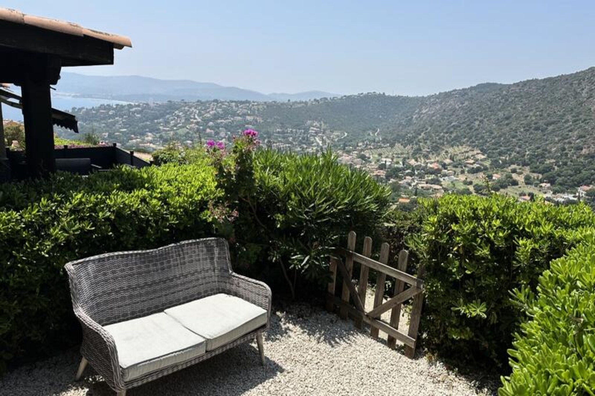 Apartment in Saint-Clair with Sea Views