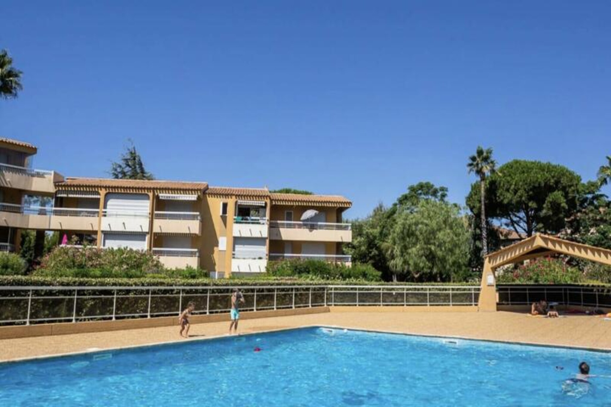 Apartment in Le Lavandou near the beach