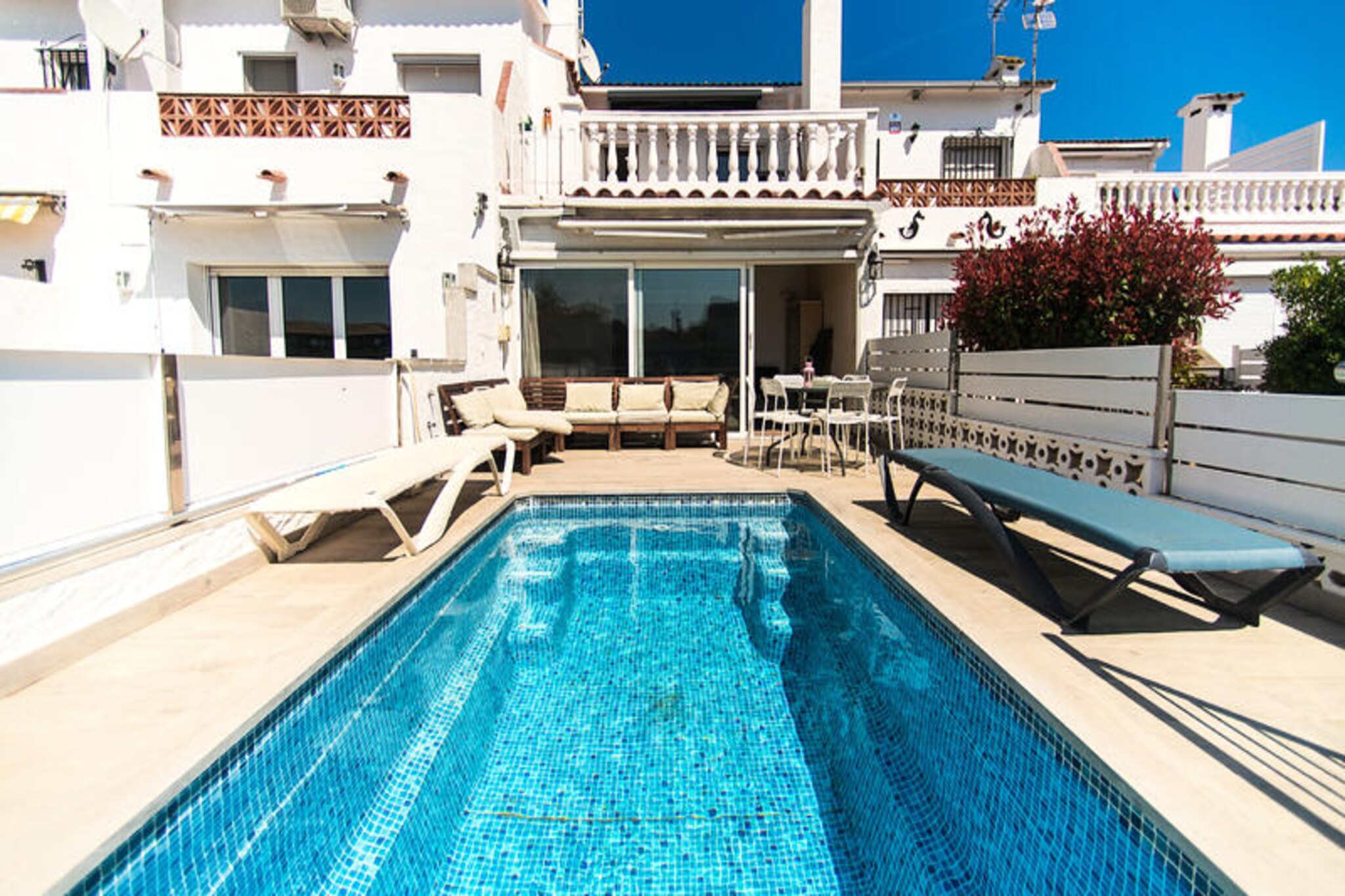 House in Empuriabrava with Private Pool