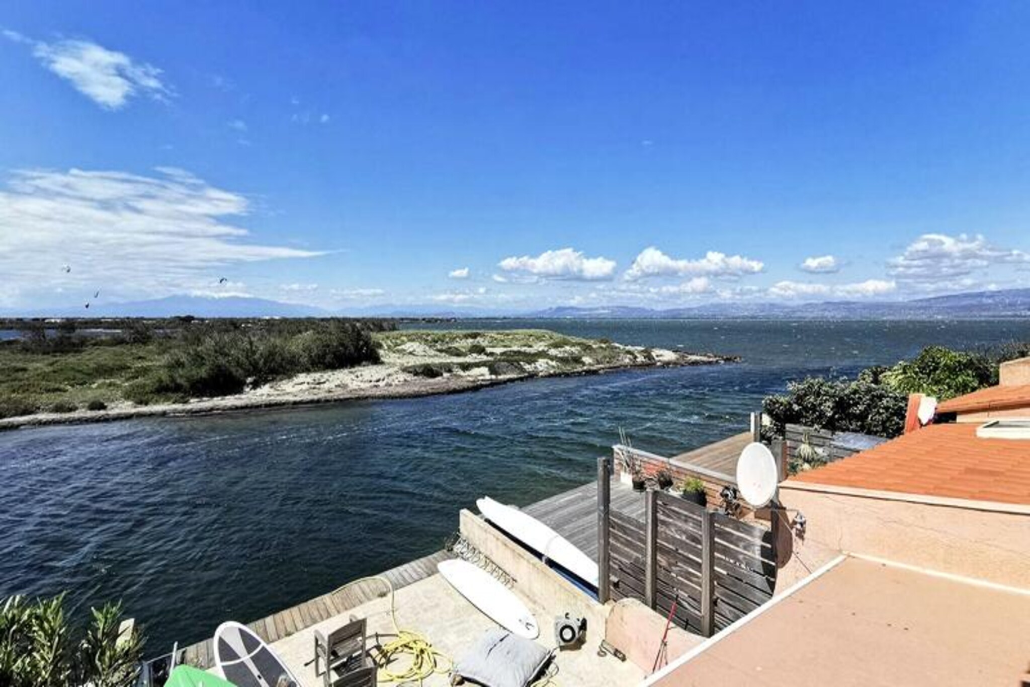 Holiday Home with Views of Marine Lake