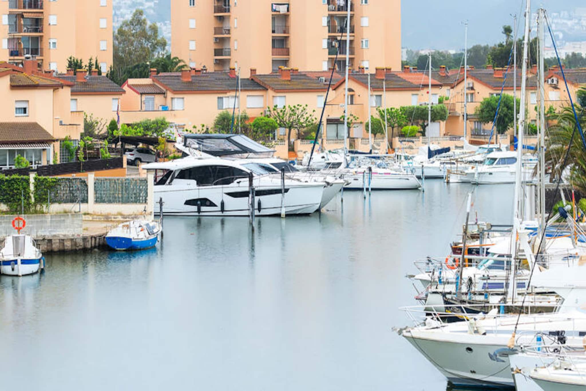 Appartements à Roses-Non tagué
