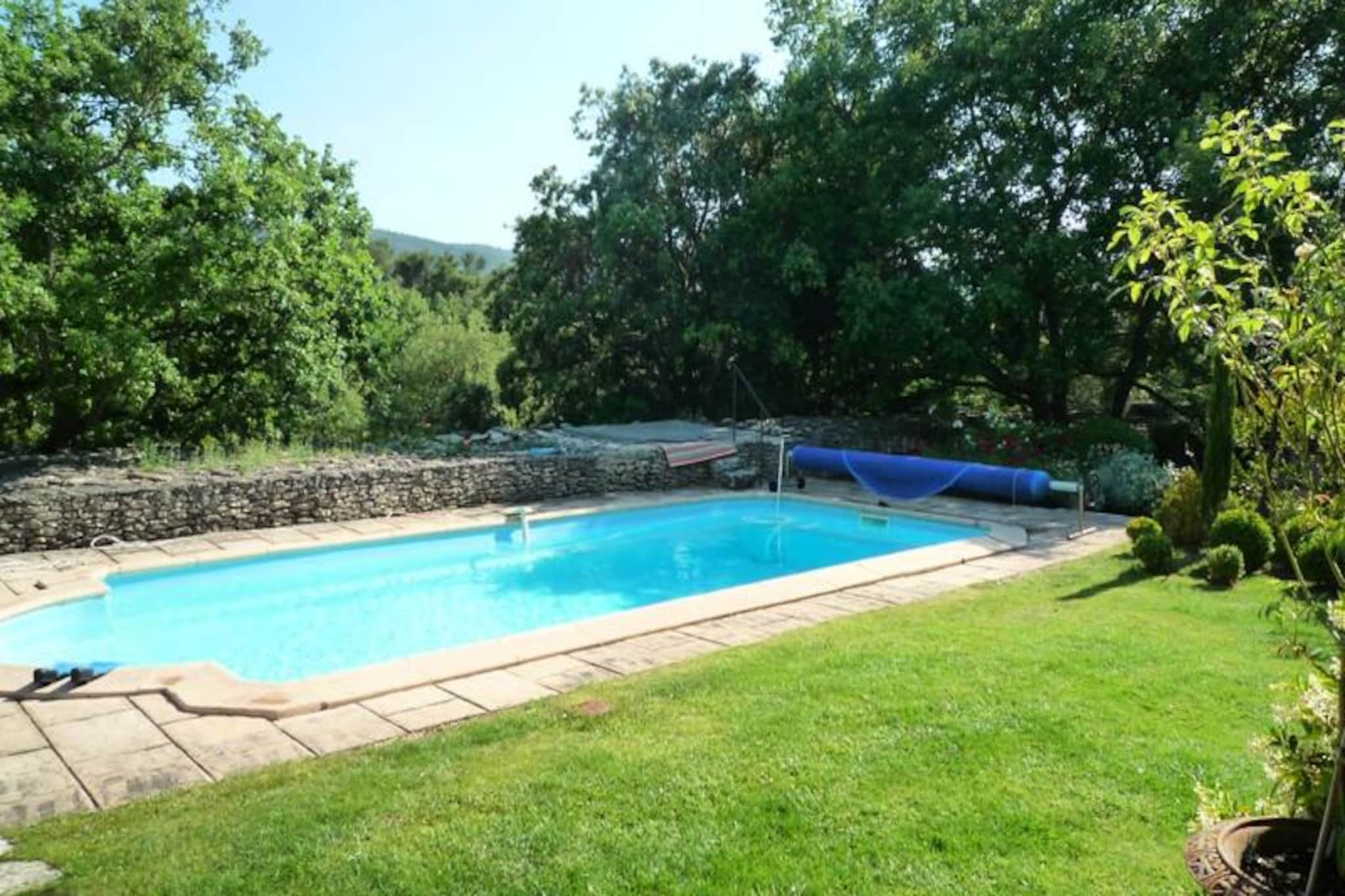 Belle Villa Provençale Avec Piscine Et Jacuzzi