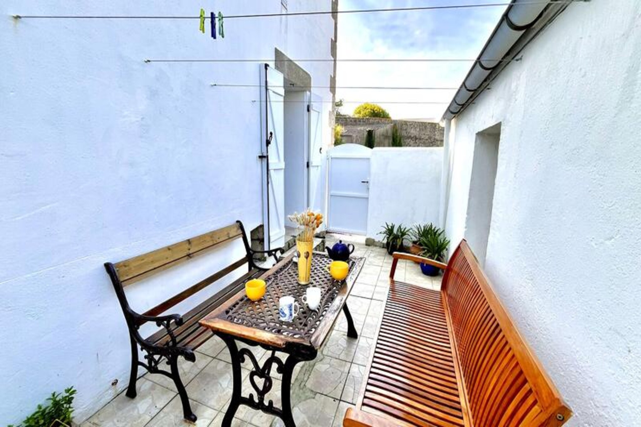 House in Etel near Stunning Beaches