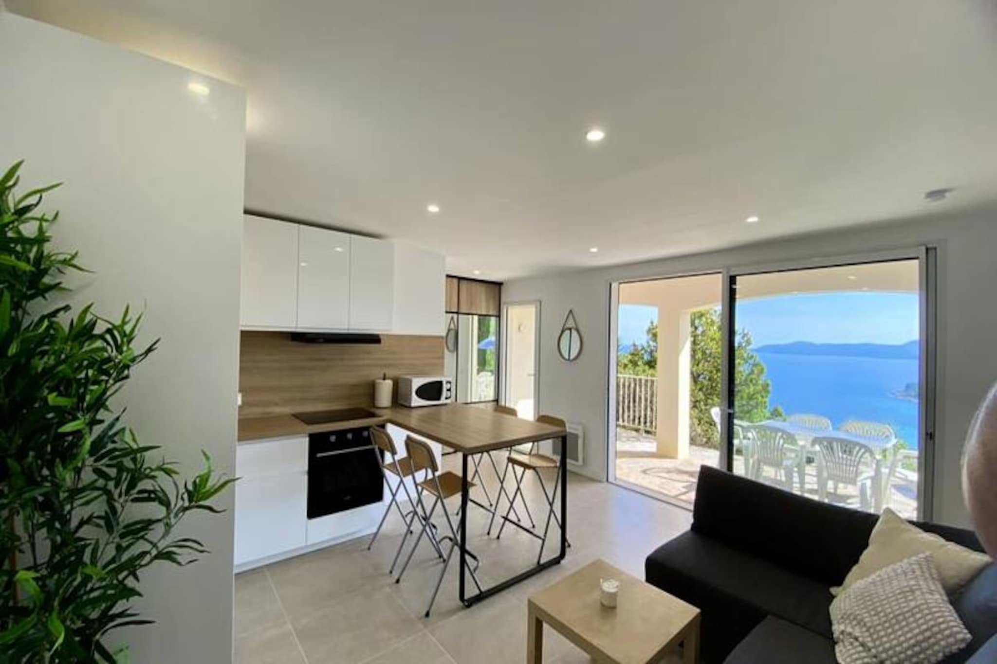 Résidence T2 Lumineux Avec Terrasse Et Vue Mer – Le Lavandou, Aiguebelle-Untagged