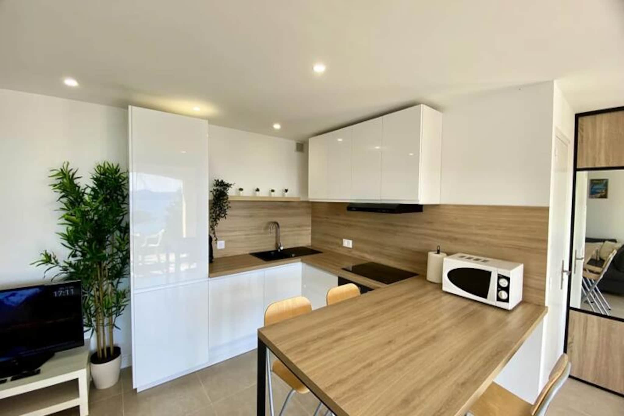 Résidence T2 Lumineux Avec Terrasse Et Vue Mer – Le Lavandou, Aiguebelle-Untagged