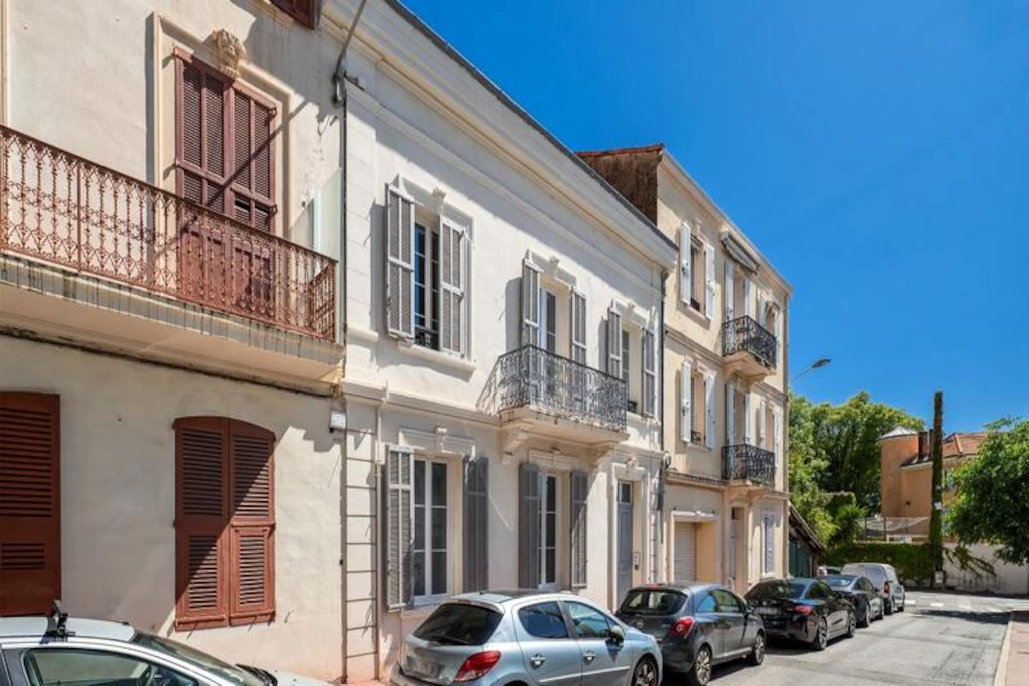 Studio Bella --Niet-getagd