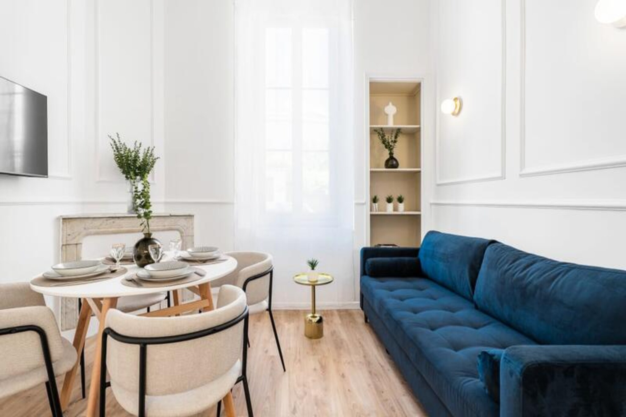 In the heart of Cannes, where the charm of the French Riviera meets modern elegance, this beautifully renovated apartment offers a serene escape for up to four guests. Imagine waking up to the gentle Mediterranean breeze, just a short stroll from the iconic Croisette and the golden sands of Cannes’ beaches. Whether you’re here for the glamour of the Palais des Festivals or a tranquil getaway, this apartment is your perfect base. 
 
 Step inside this 31 m² haven, thoughtfully designed by an interior decorator to blend comfort and style. The warm living room features a cozy sofa bed, ideal for two children, and a dining area for shared meals. The fully equipped kitchen invites you to prepare fresh Provençal dishes, with modern amenities like a coffee maker, dishwasher, and stovetop at your fingertips. The bedroom boasts a plush queen-size bed, ensuring restful nights, while the sleek bathroom offers a refreshing shower. With air conditioning, Wi-Fi, and a TV, every detail has been considered for your convenience.
 
 Located just a 15-minute walk from the train station and the beach, this apartment places you in the heart of Cannes’ vibrant life. Explore nearby culinary gems like La Cantine Provençal or unwind with a coffee at Copenhagen Coffee Lab. Cultural enthusiasts will appreciate the proximity to the Musée des Explorations du Monde, while the Croisette invites leisurely seaside strolls. Free parking nearby and excellent transport links make your stay even more seamless.
 
 Whether you’re savoring Mediterranean cuisine, discovering Cannes’ cultural treasures, or simply relaxing in your stylish retreat, this apartment promises an unforgettable Riviera experience. Let the allure of Cannes captivate you and create memories to cherish forever.
