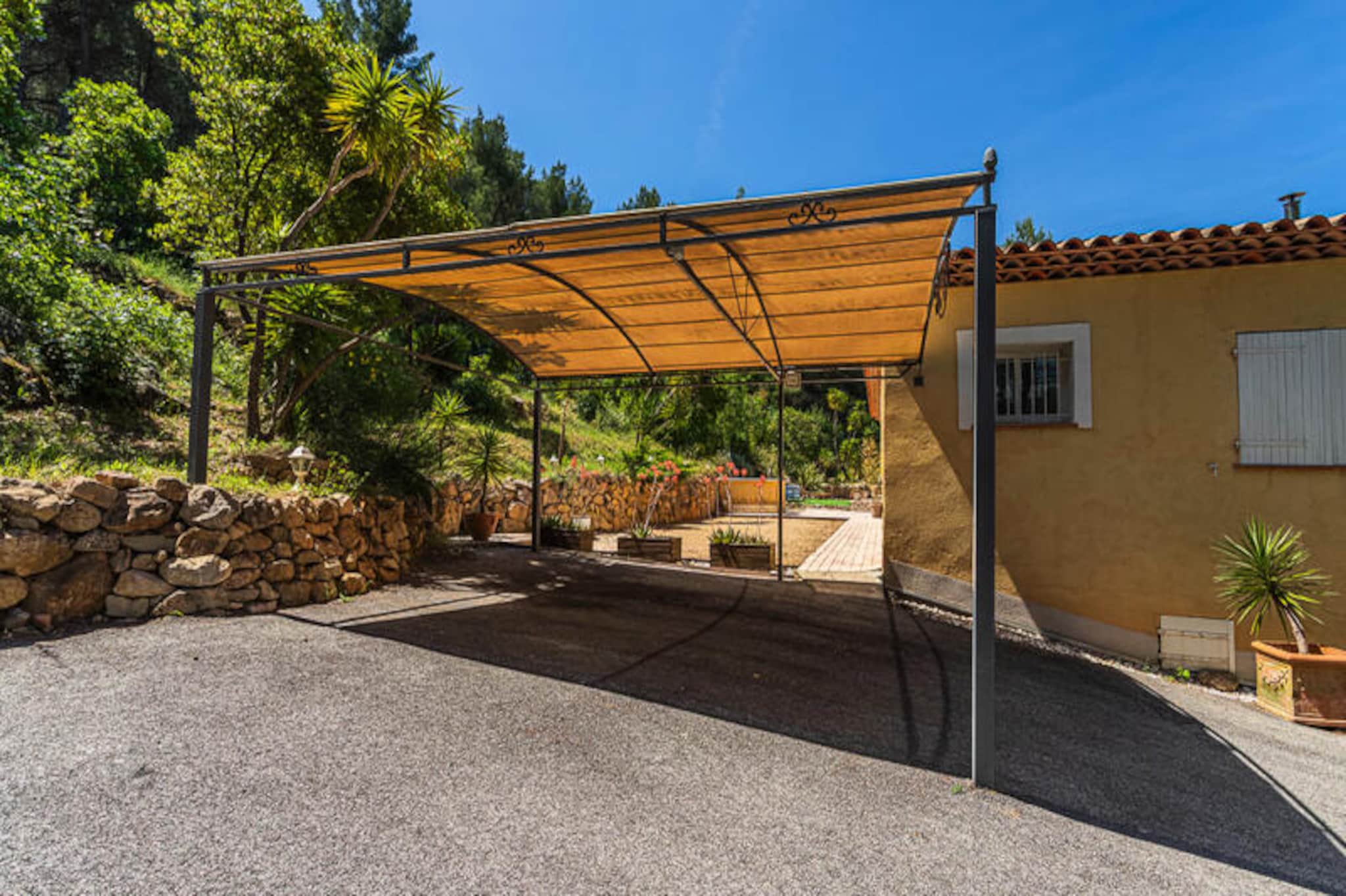 Villa De L'uba --Non tagué