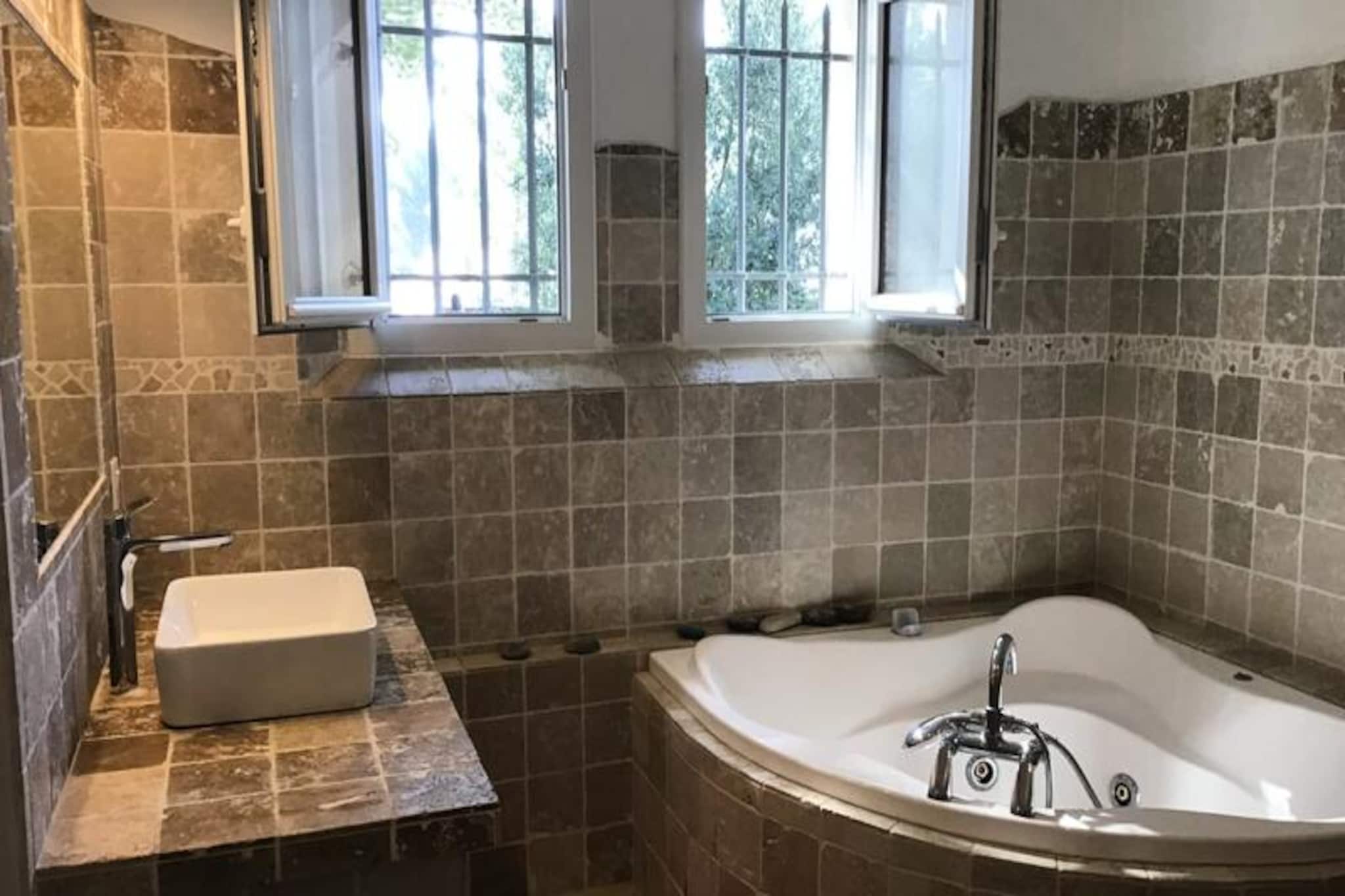 Belle Villa Provençale Au Calme Avec Piscine-Untagged