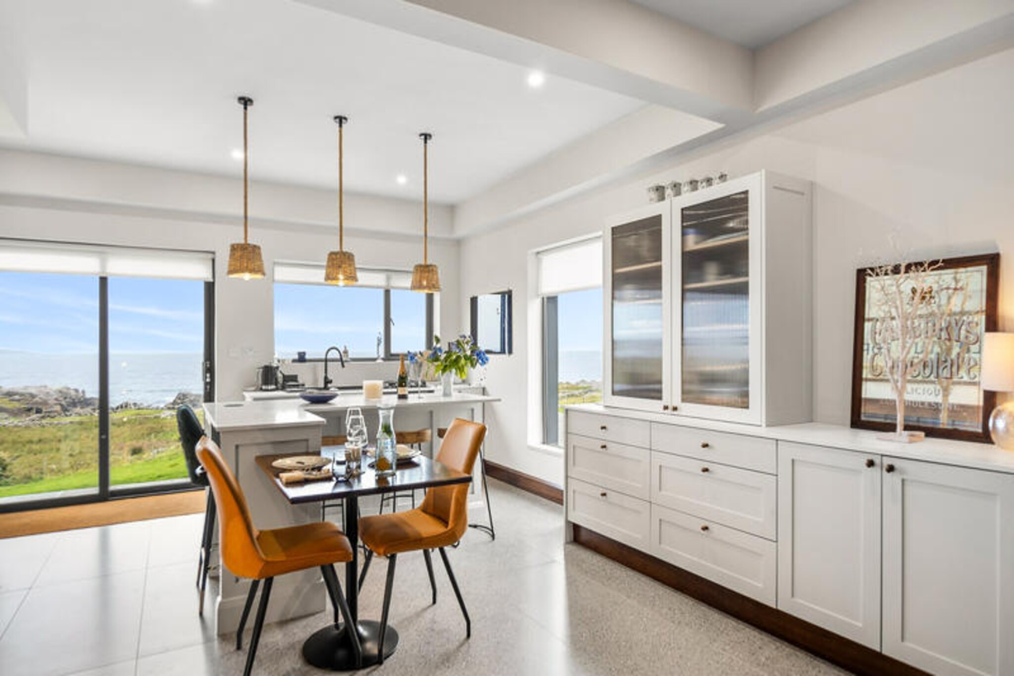 Chalet in Roundstone near White Beach