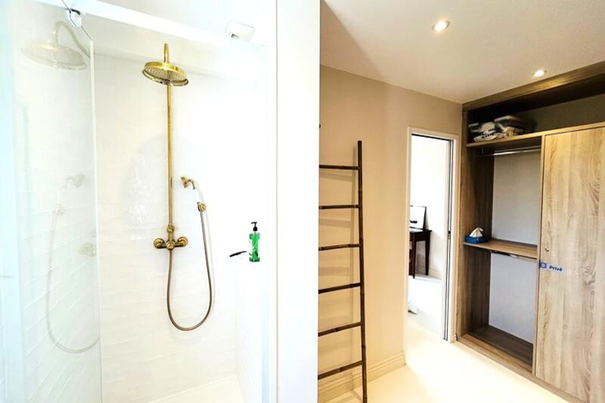 Résidence Ysatis-larmor Plage-Niet-getagd