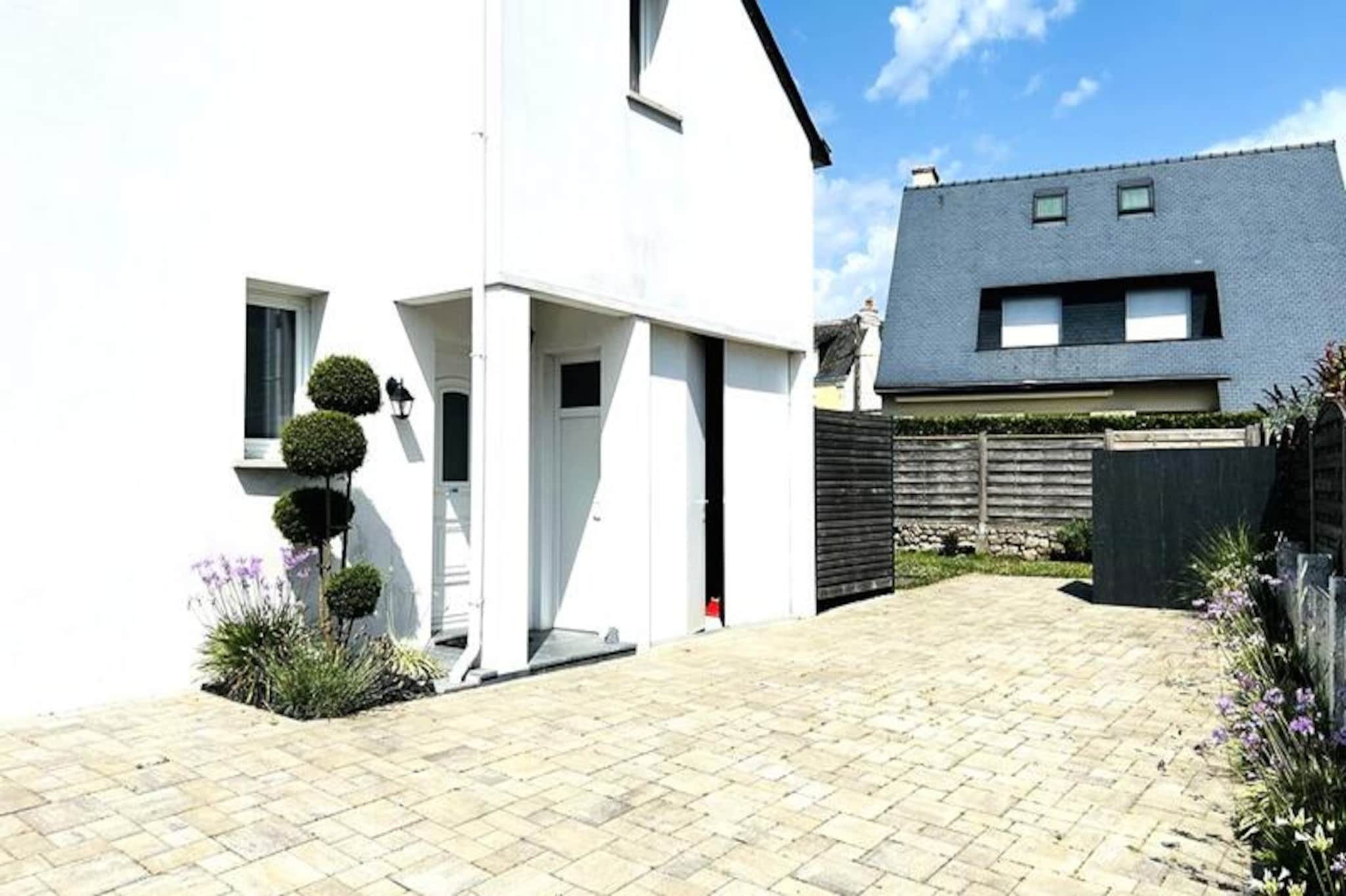 Résidence Ysatis-larmor Plage-Niet-getagd