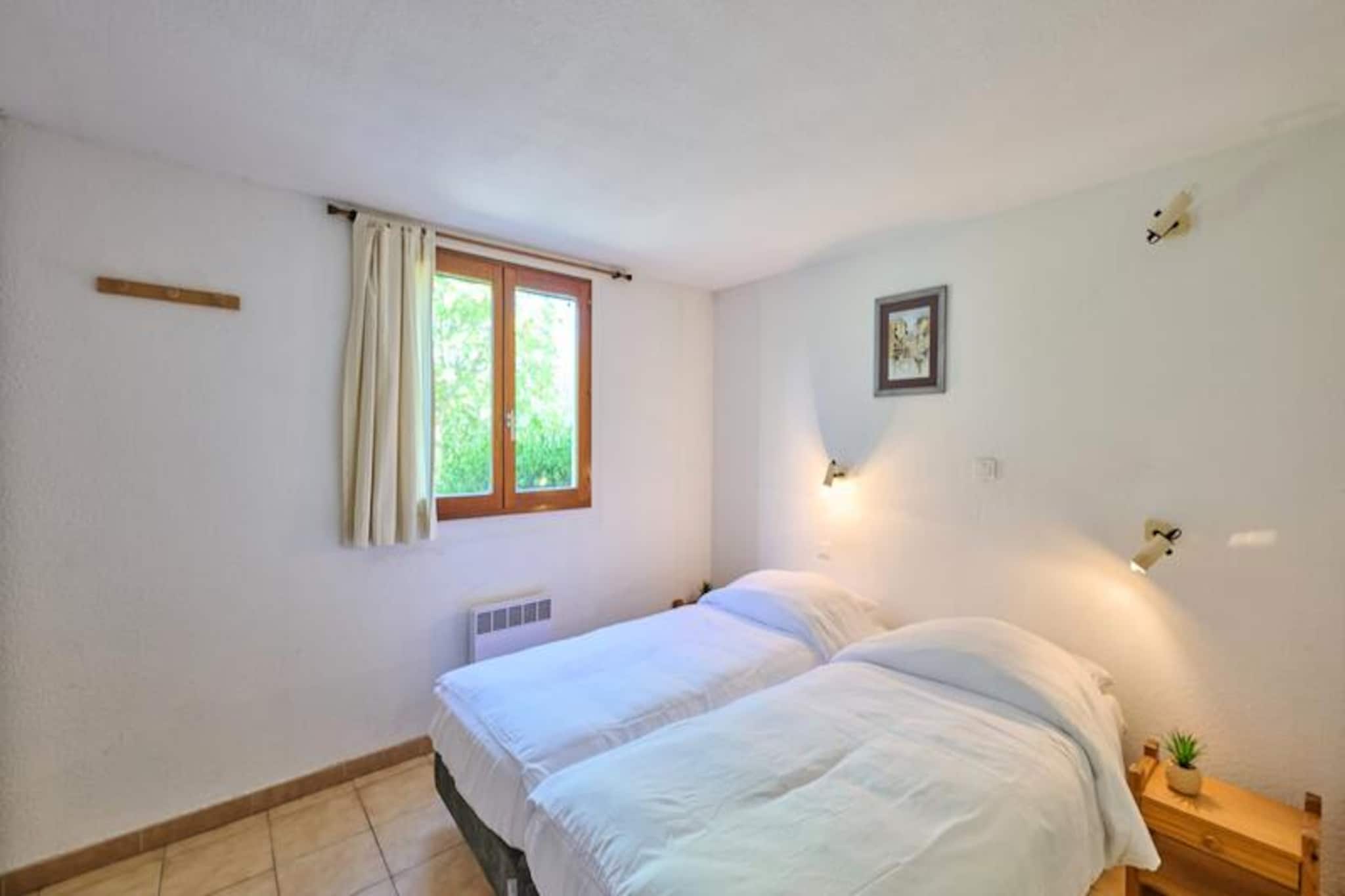 L'Espinet ***-Niet-getagd