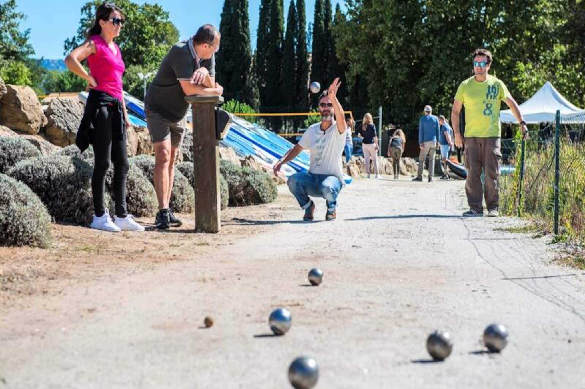 L'Espinet ***-Niet-getagd