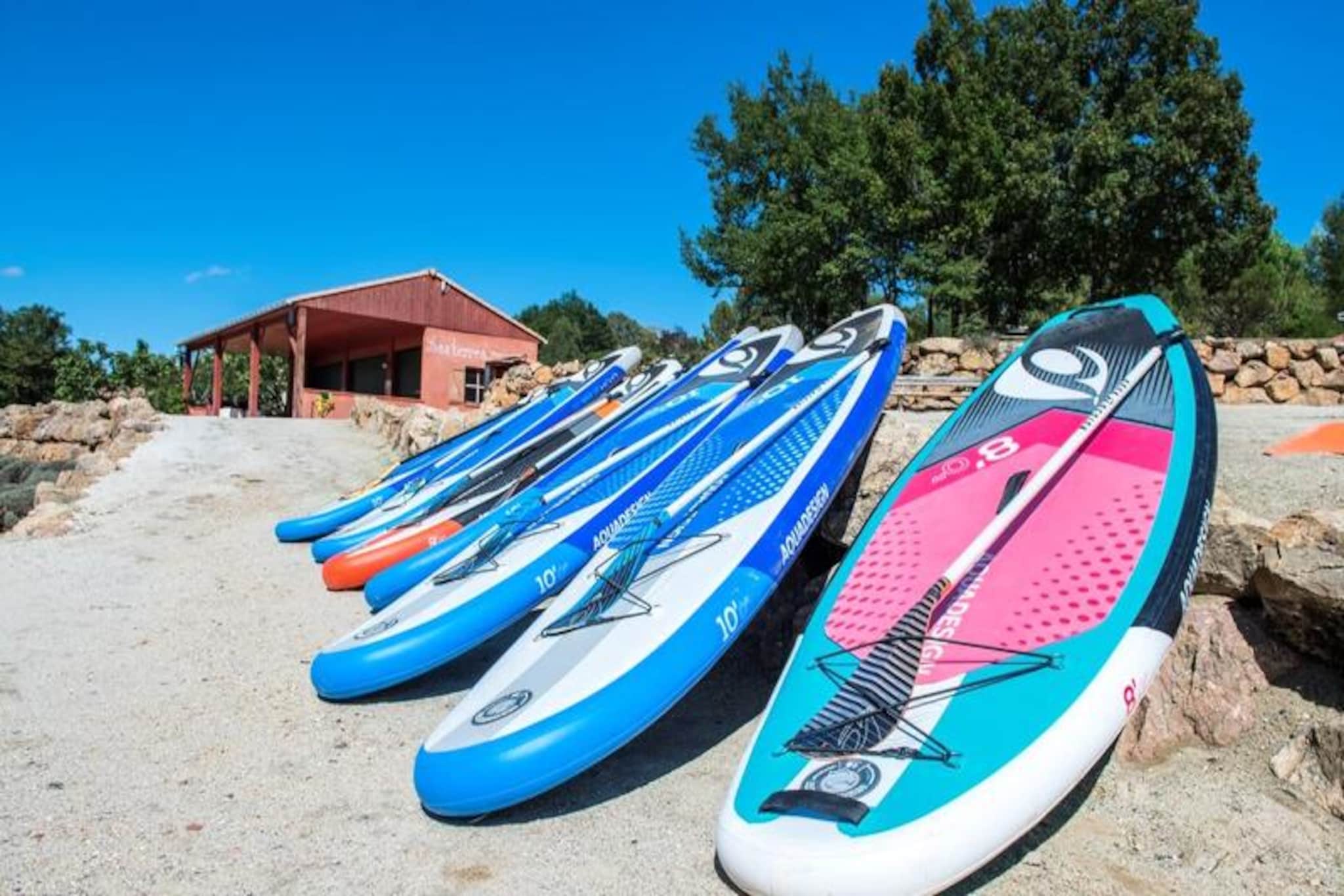 L'Espinet ***-Niet-getagd