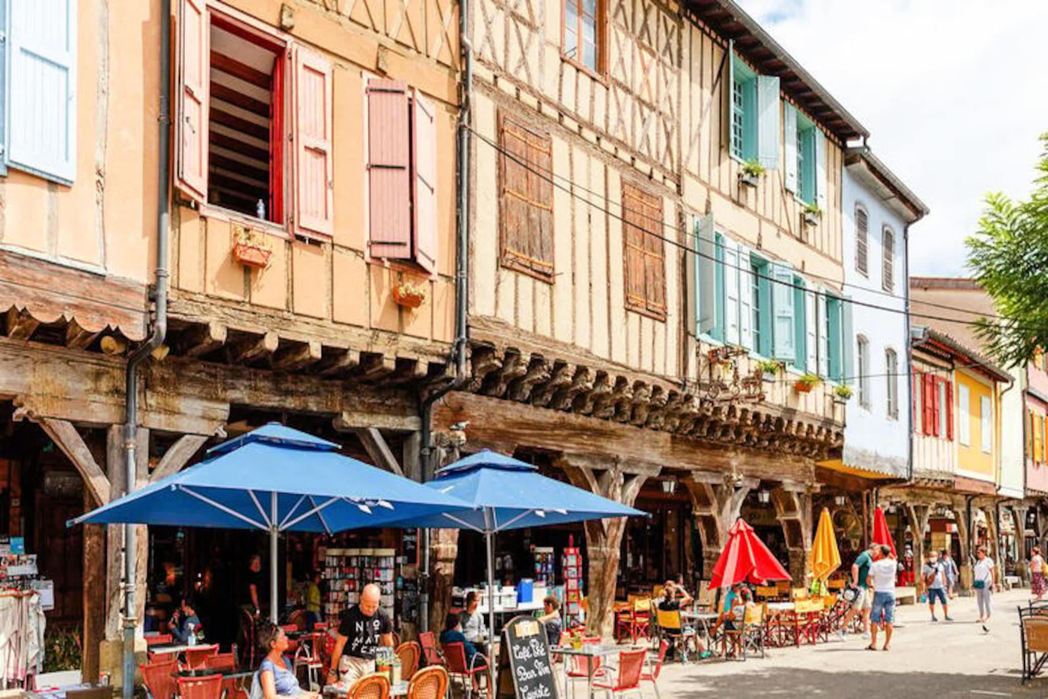 L'Espinet ***-Niet-getagd