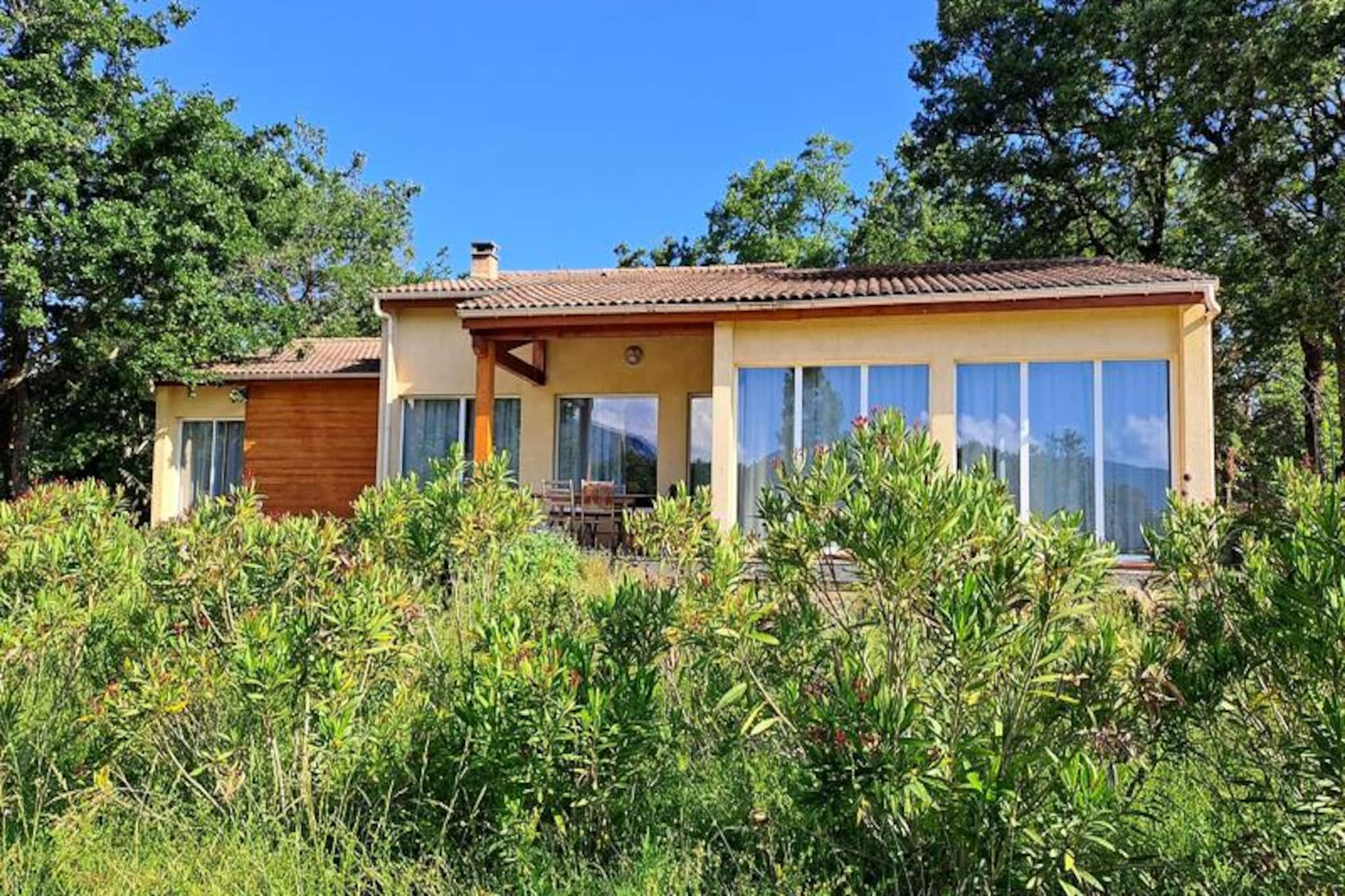 L'Espinet ***-Niet-getagd