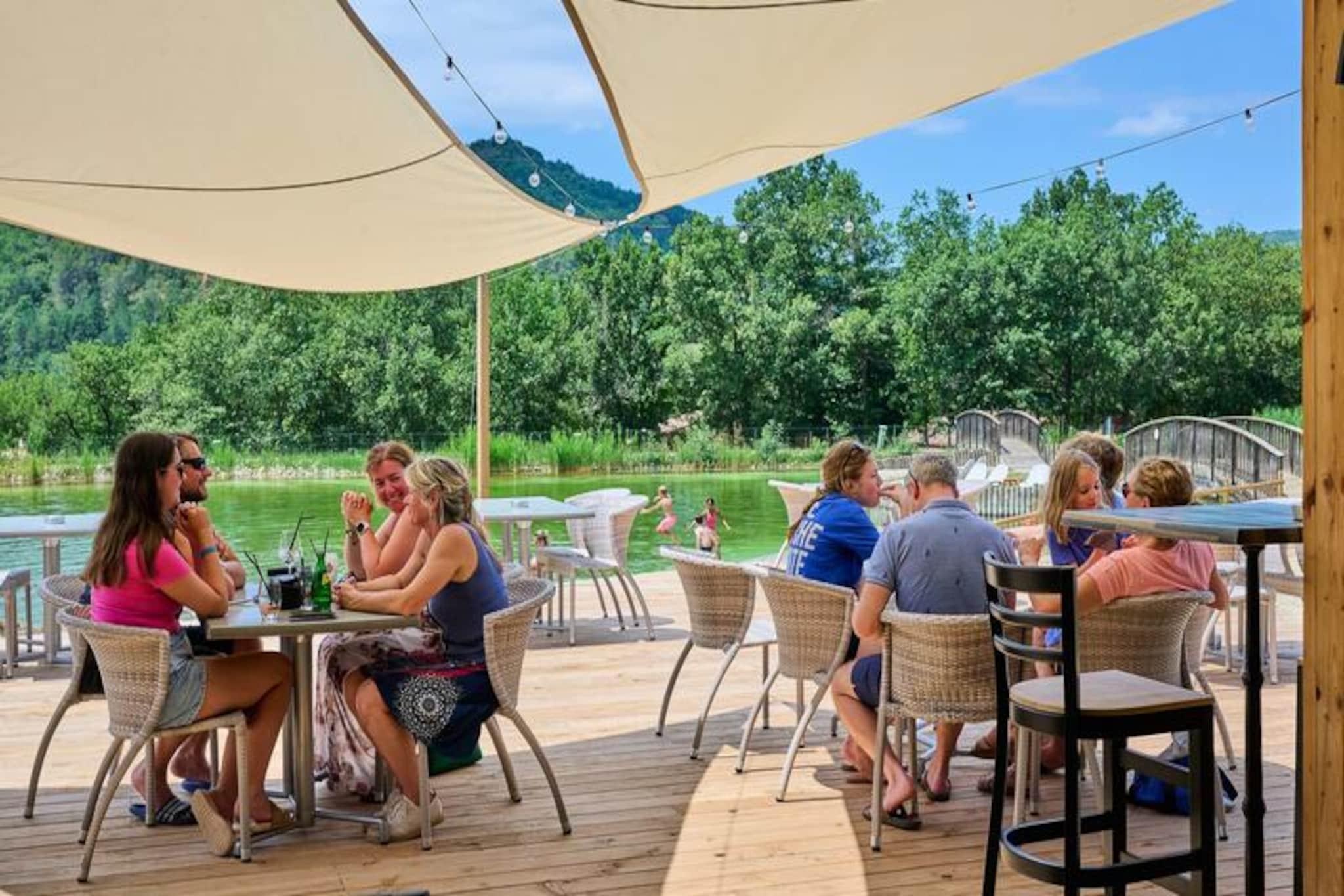 L'Espinet ***-Niet-getagd