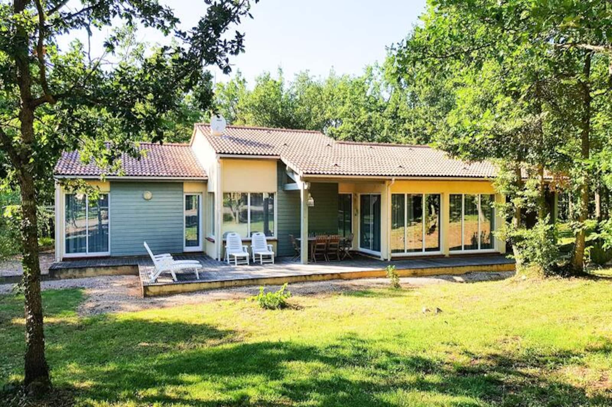 L'Espinet ***-Niet-getagd