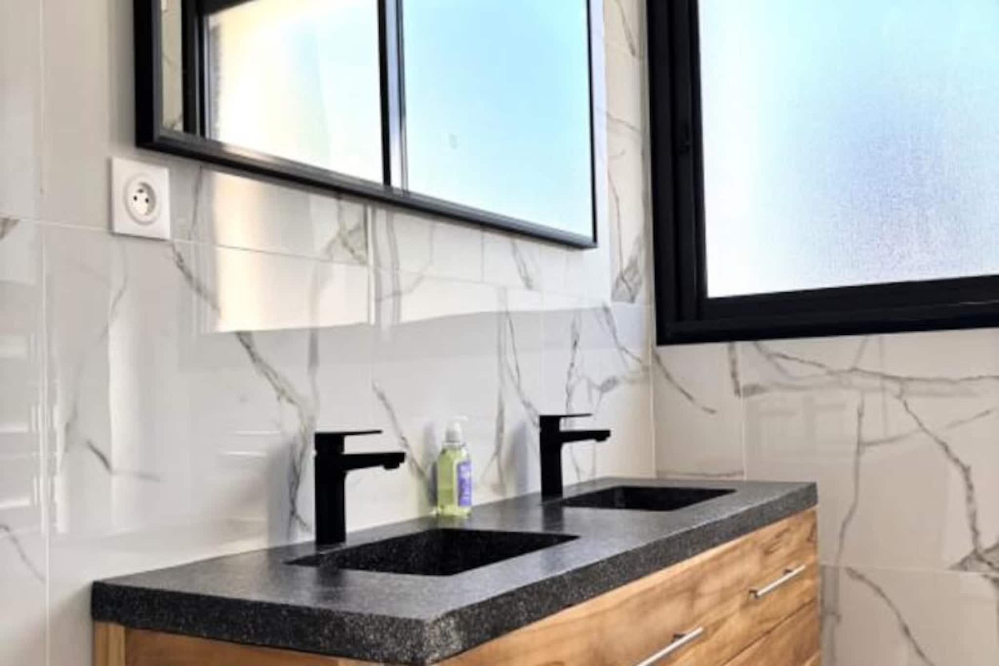 💎 La Villa Azura-Untagged