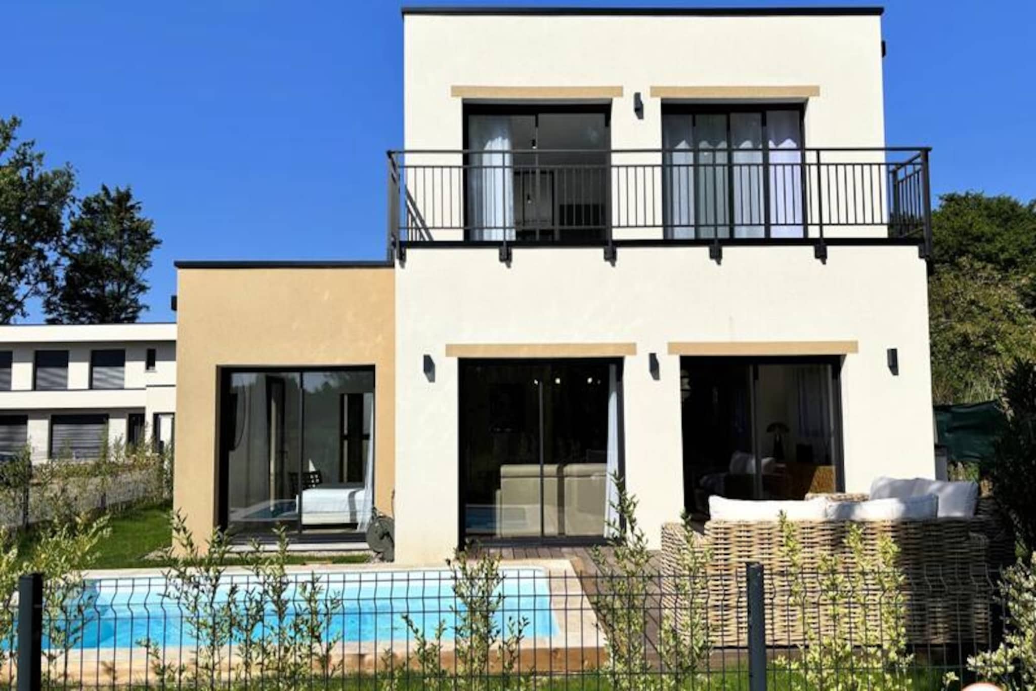 💎 La Villa Azura-Untagged