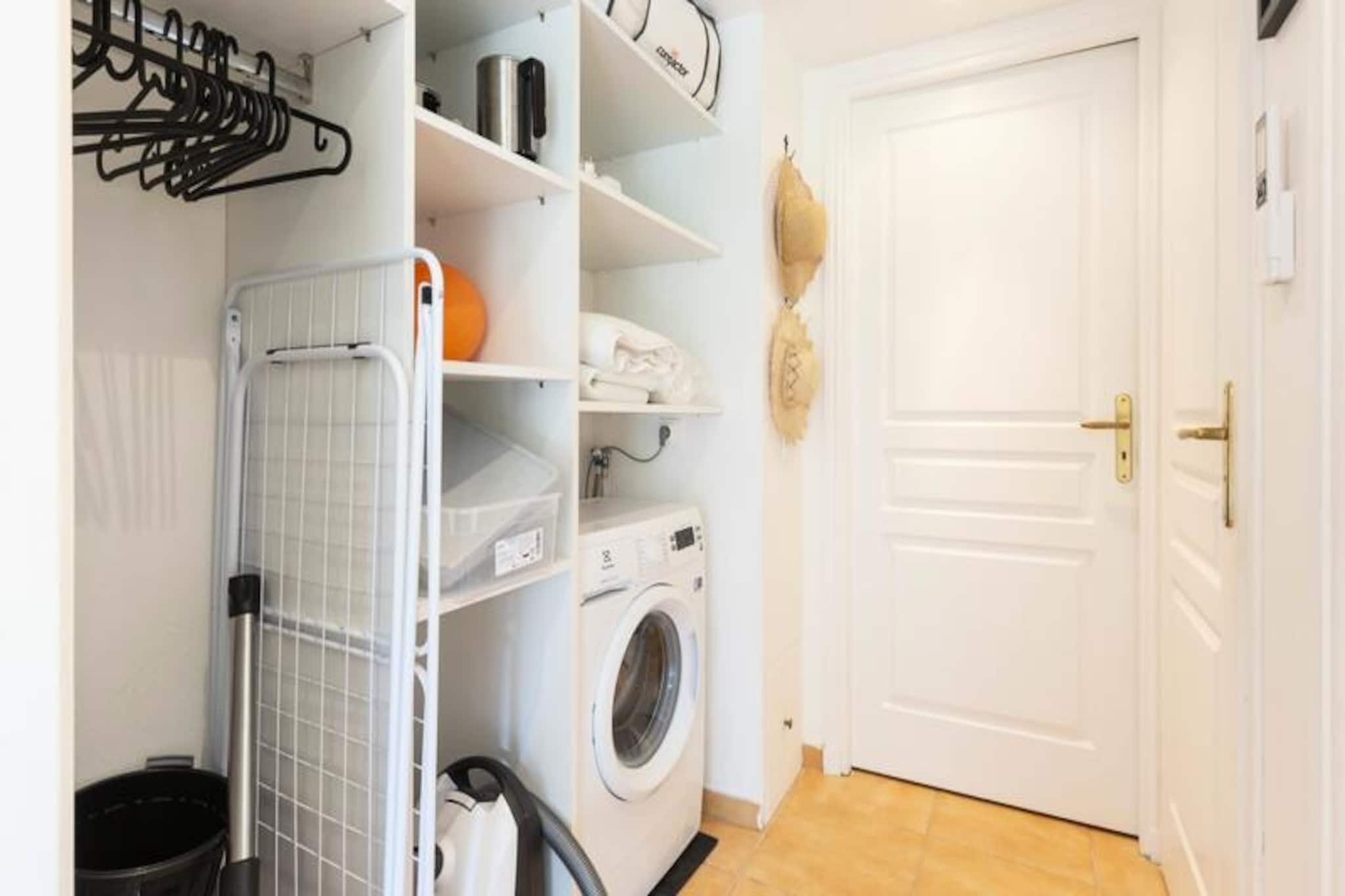 Résidence 2 Pièces Au Cap D’antibes Avec Parking– à 300m Des Plages De La Garoupe-Untagged