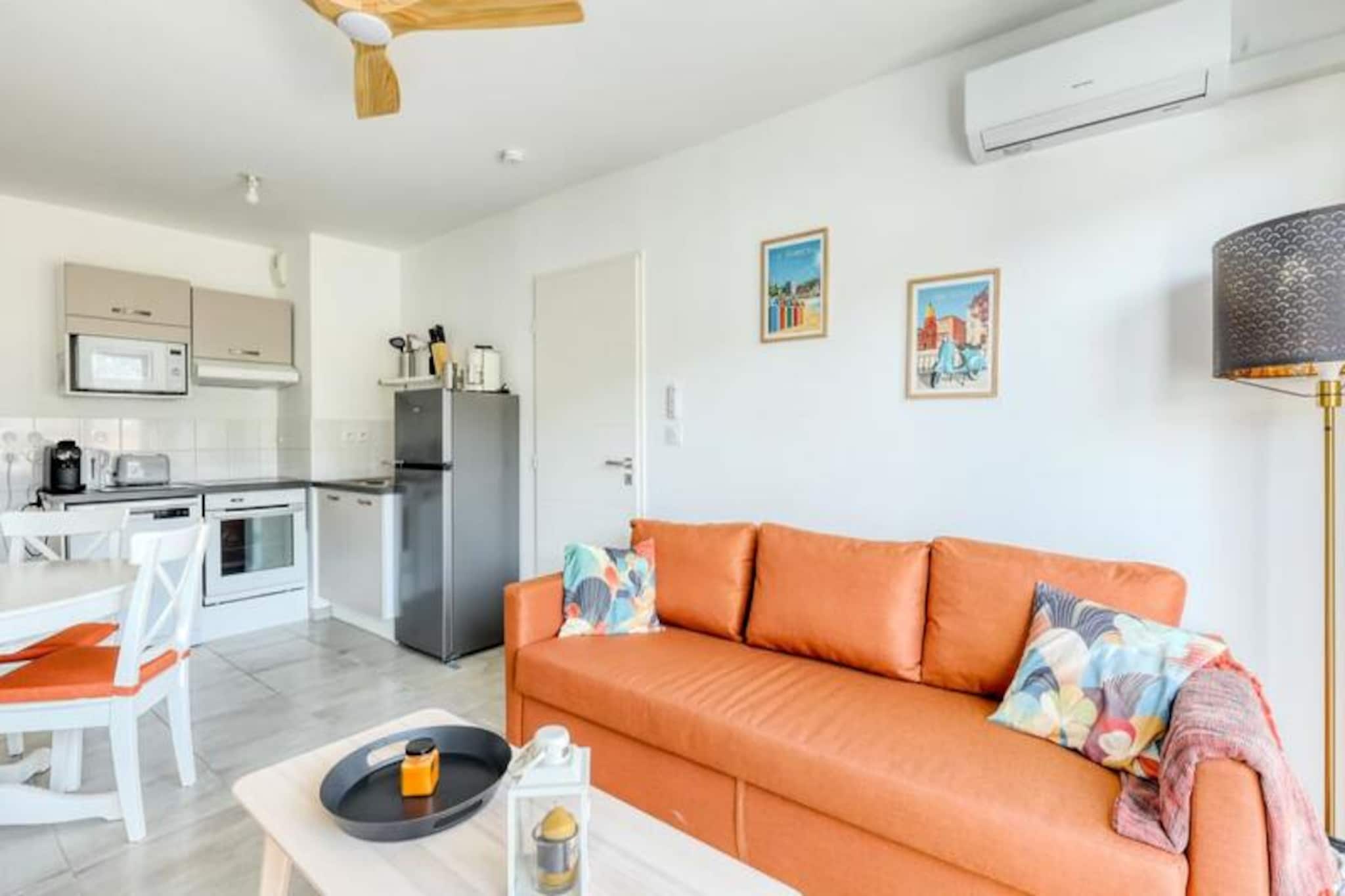 Apartment in Le Lavandou near the beach