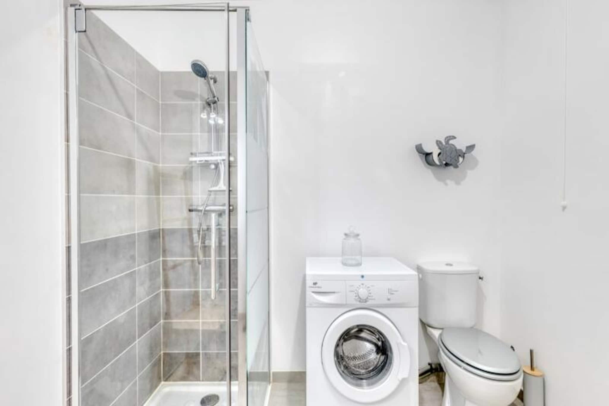 Résidence 🏡 Appartement 2 Chambres Avec Piscine, Parking & Balcon-Niet-getagd