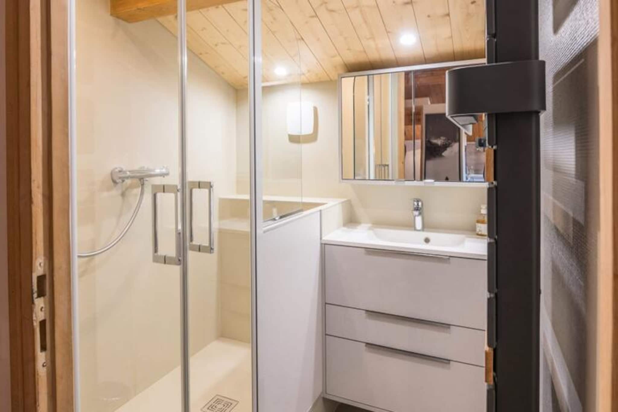 Appartement Warens --Untagged