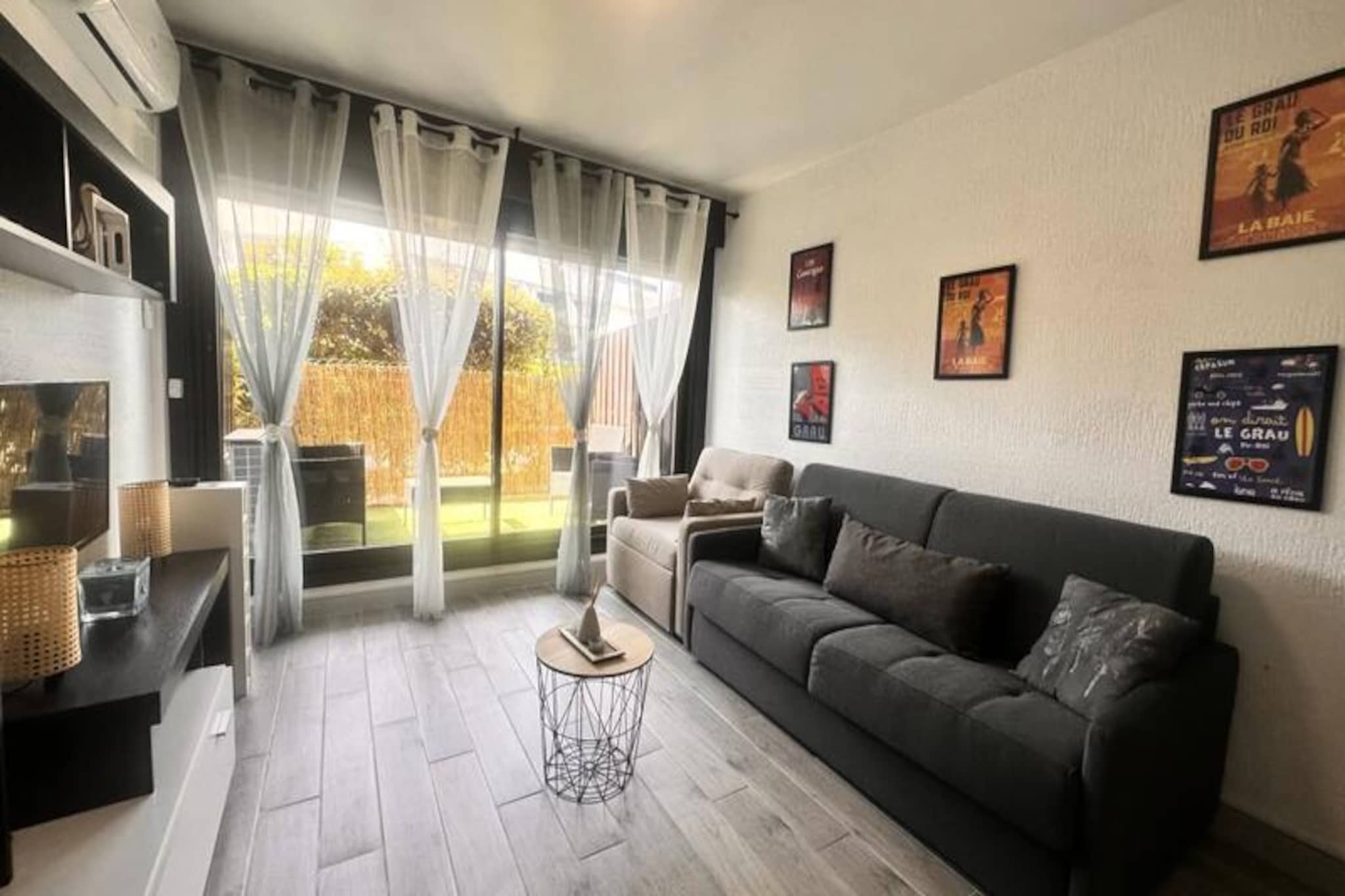 Apartment in Le Grau-du-Roi by the Beach