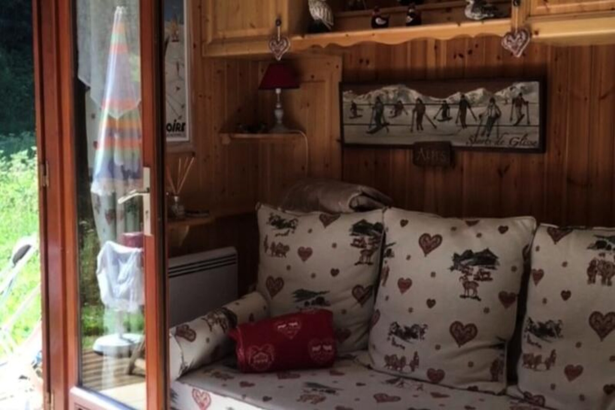2-room apartment for 4 people, 3-star rating, East-facing