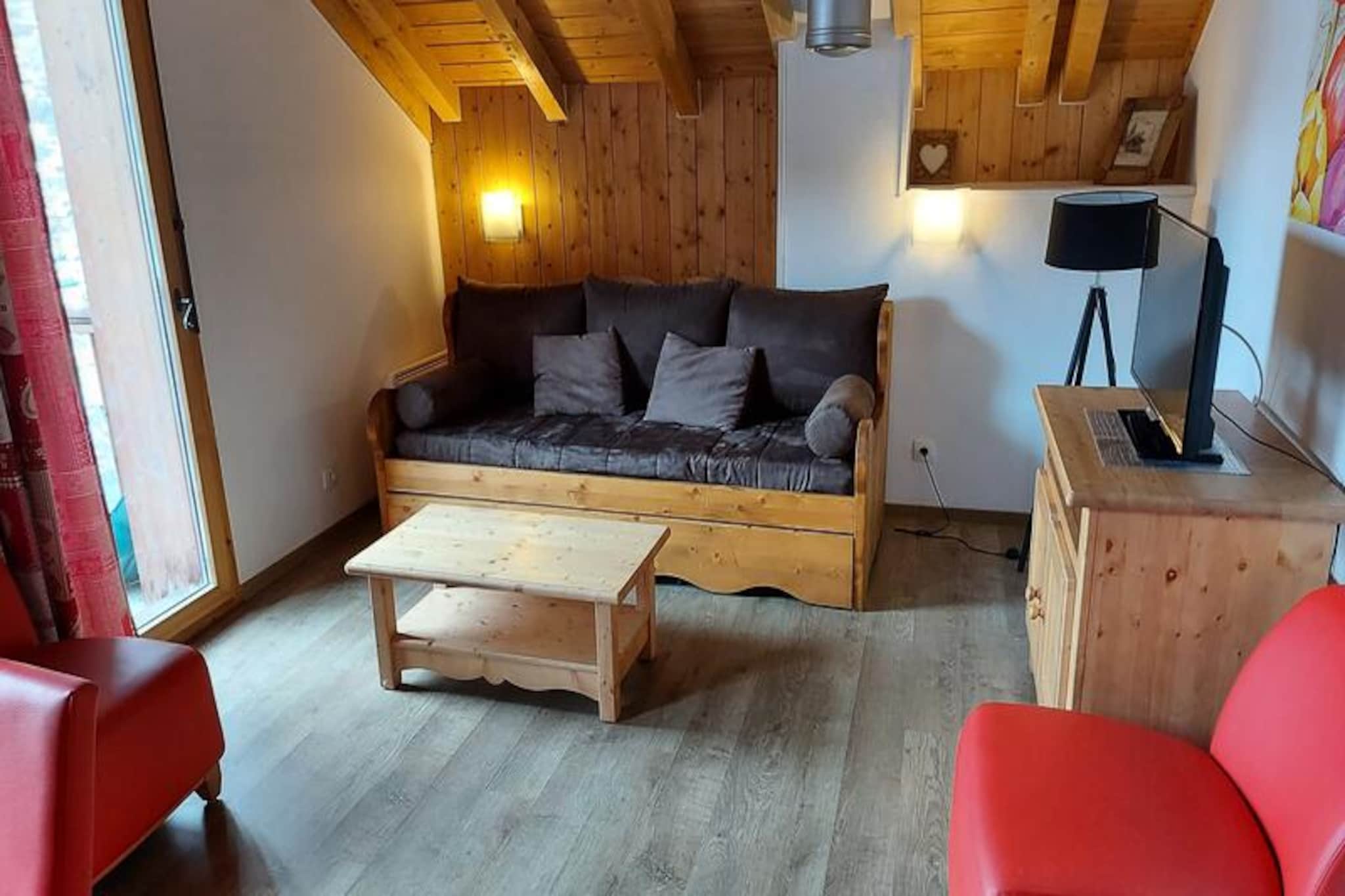 3-room alcove apartment for 6 people, 3-star rating, south-facing