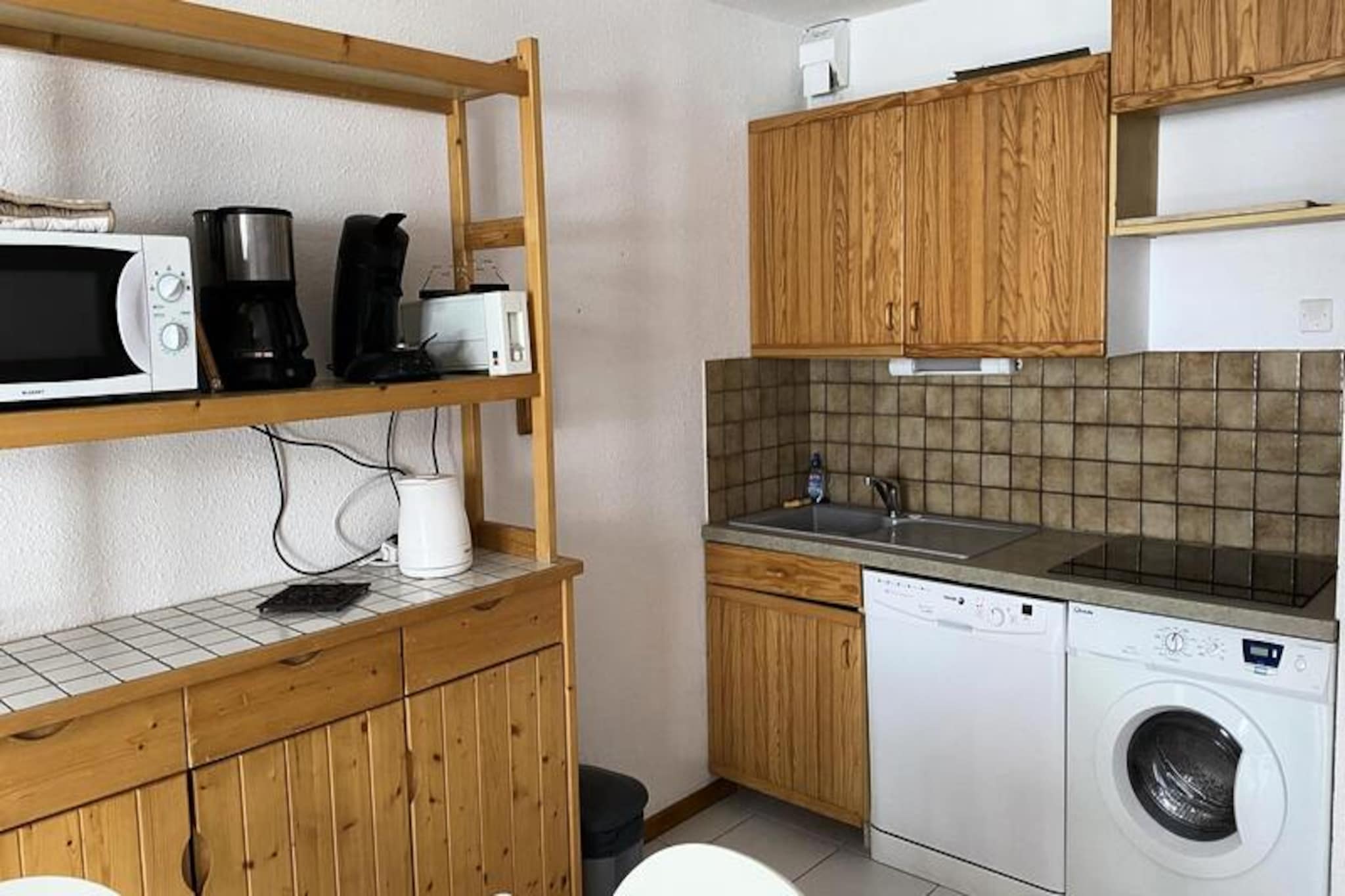 2-room cabin apartment for 4 people, south-east facing