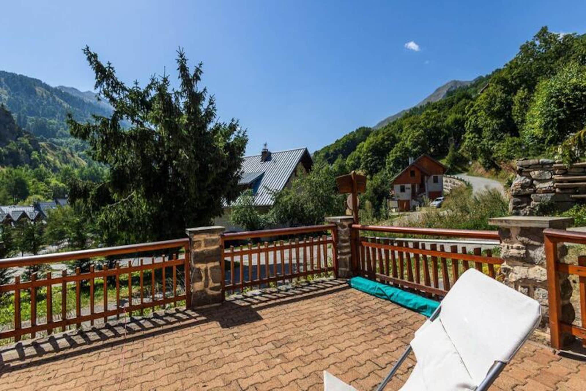 Résidence Les Caquelons-Niet-getagd