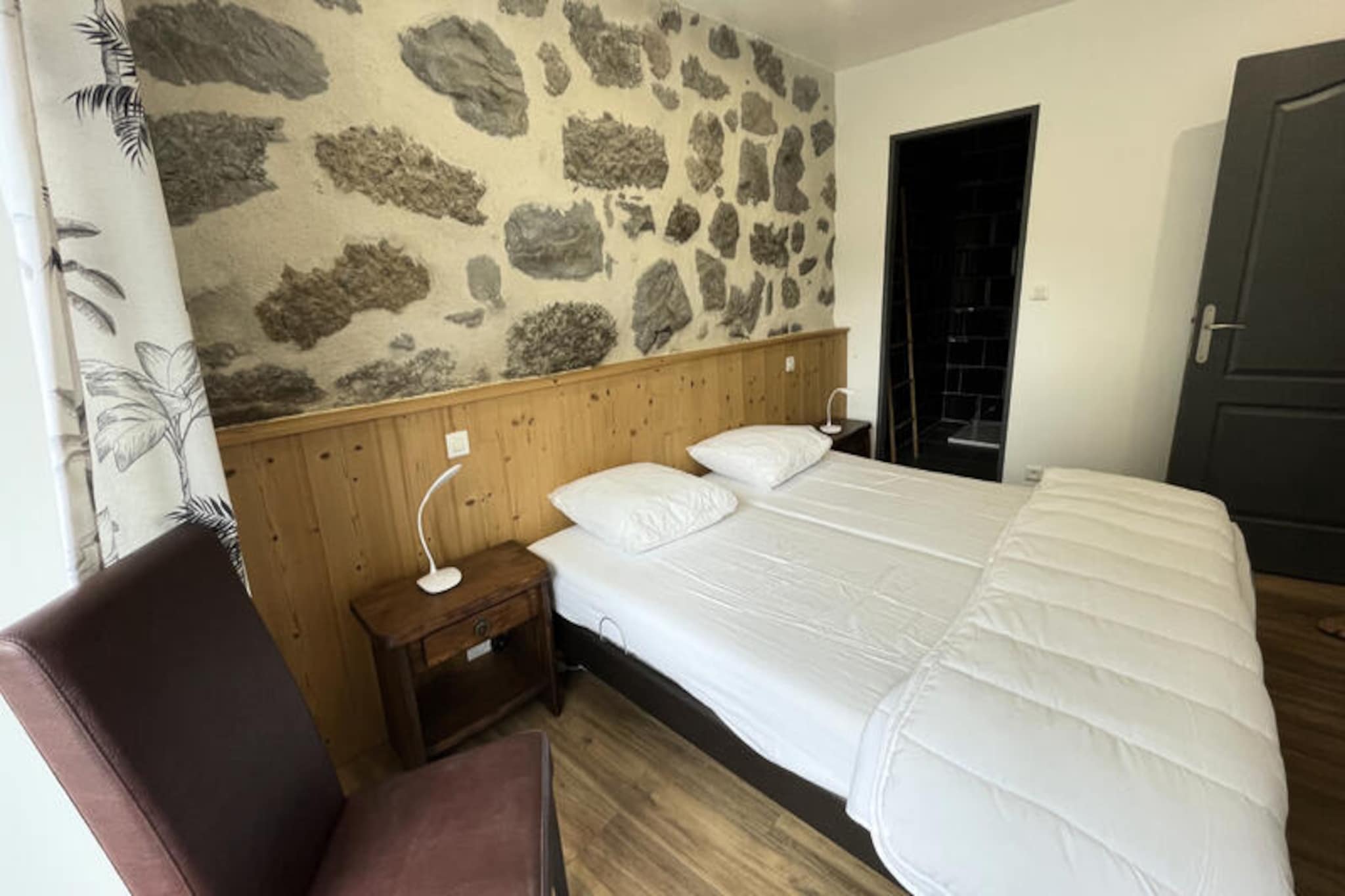 Maison à Laveissiere-Untagged