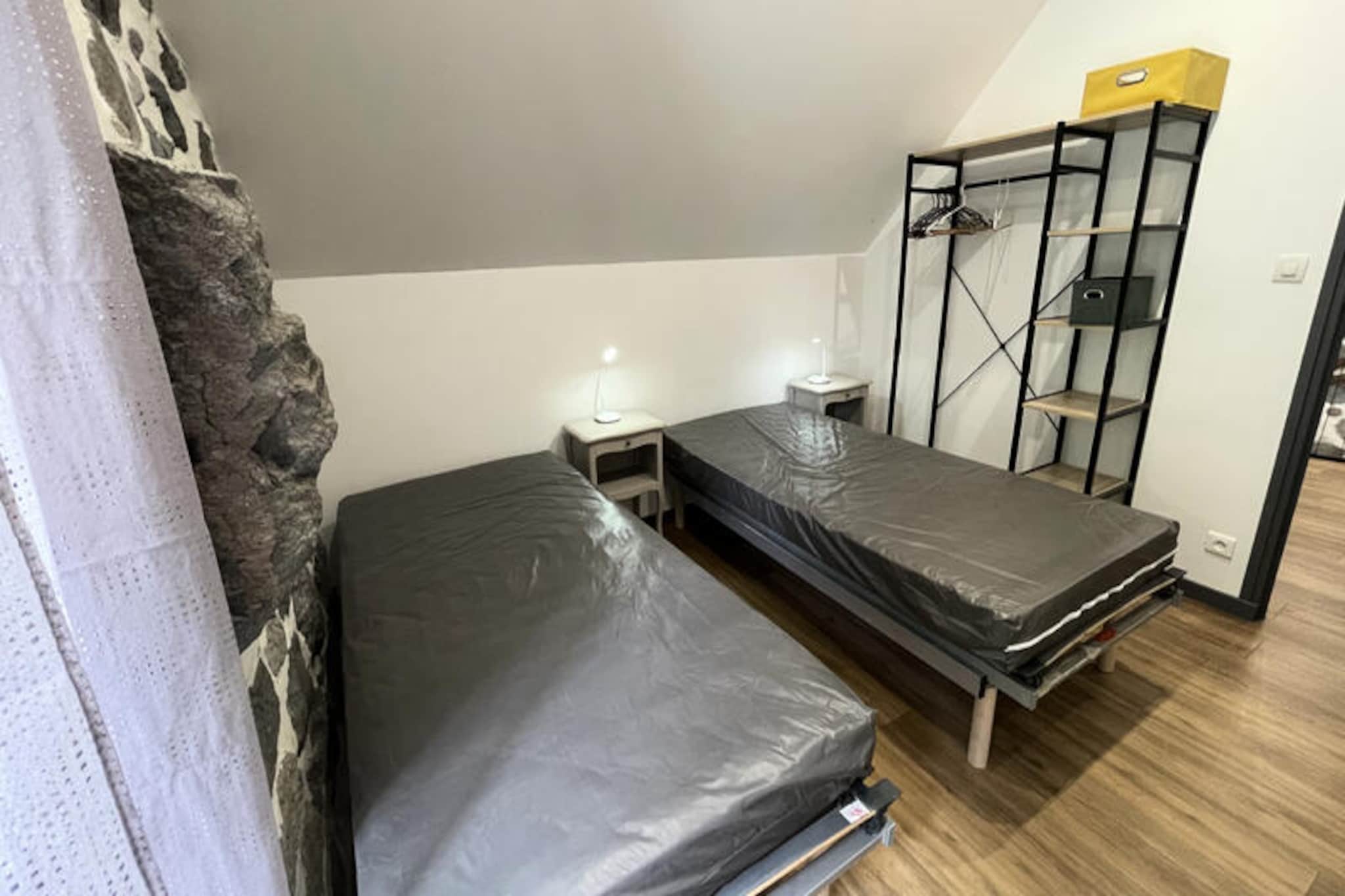 Maison à Laveissiere-Untagged