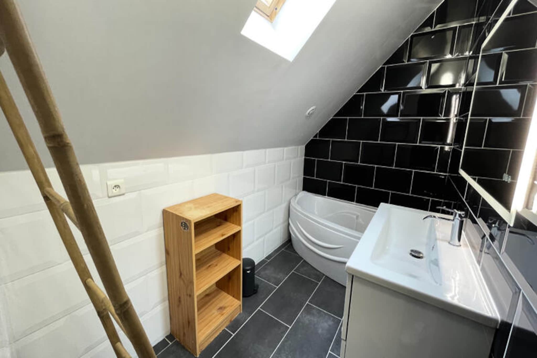 Maison à Laveissiere-Untagged