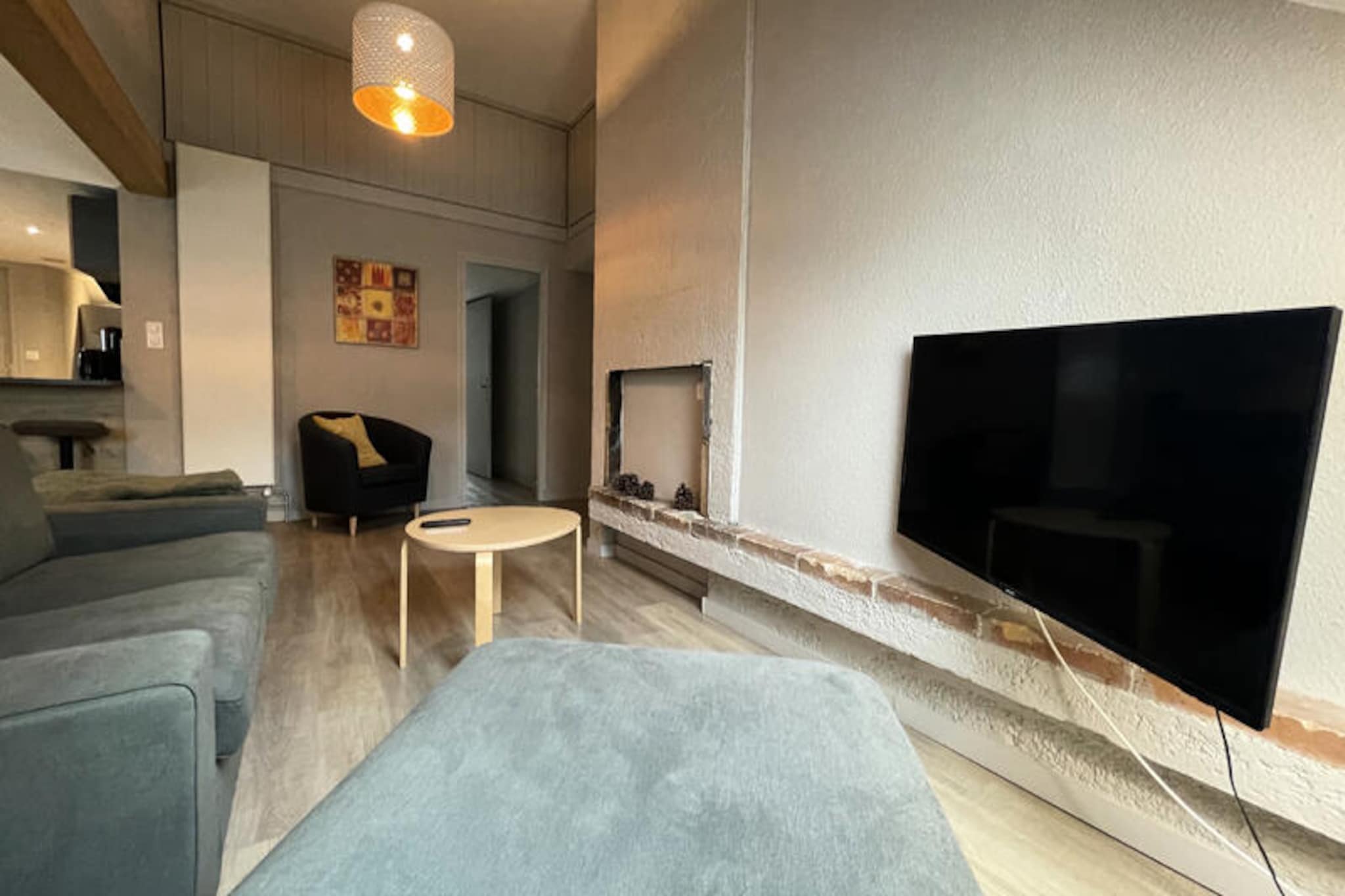 Appartements à Albepierre Bredons-Untagged